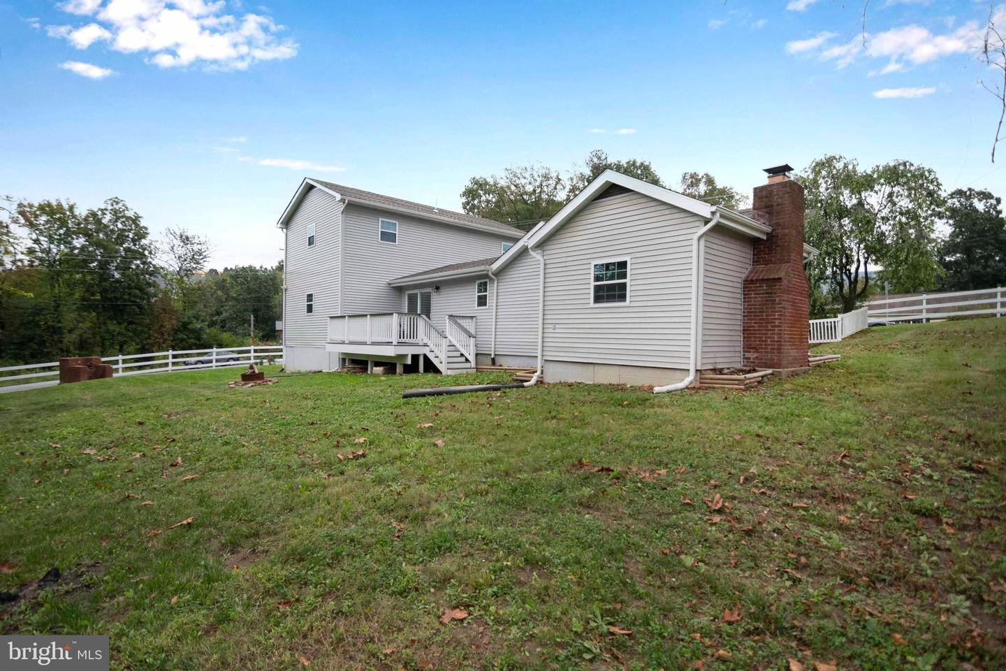 671 PINE RIDGE DR, FRONT ROYAL, Virginia 22630, 4 Bedrooms Bedrooms, ,2 BathroomsBathrooms,Residential,For sale,671 PINE RIDGE DR,VAWR2012498 MLS # VAWR2012498