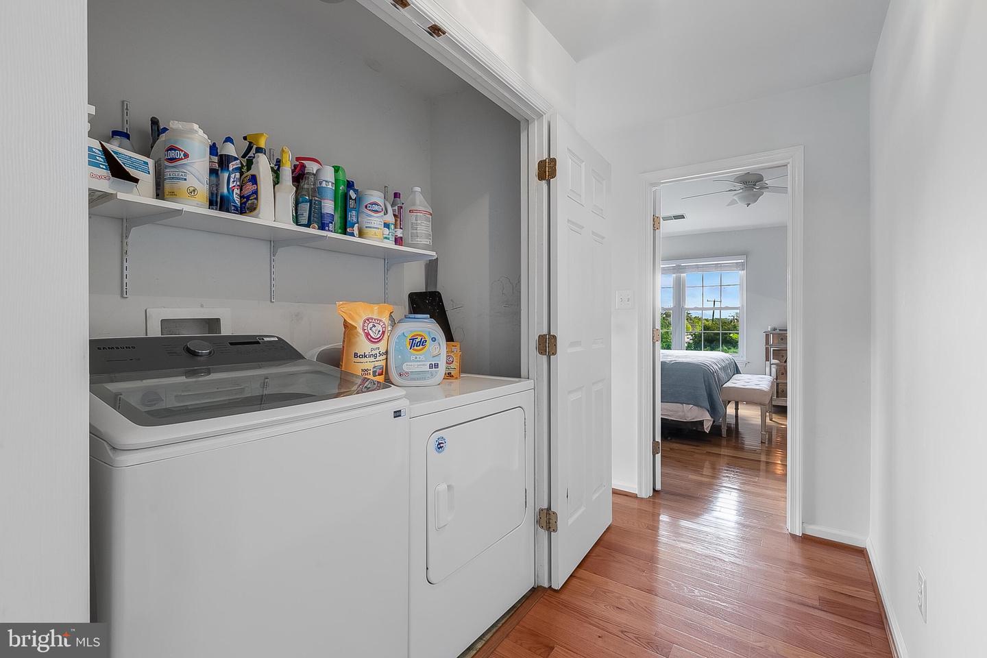 573 TULIPTREE SQ NE, LEESBURG, Virginia 20176, 3 Bedrooms Bedrooms, ,2 BathroomsBathrooms,Residential,For sale,573 TULIPTREE SQ NE,VALO2108328 MLS # VALO2108328