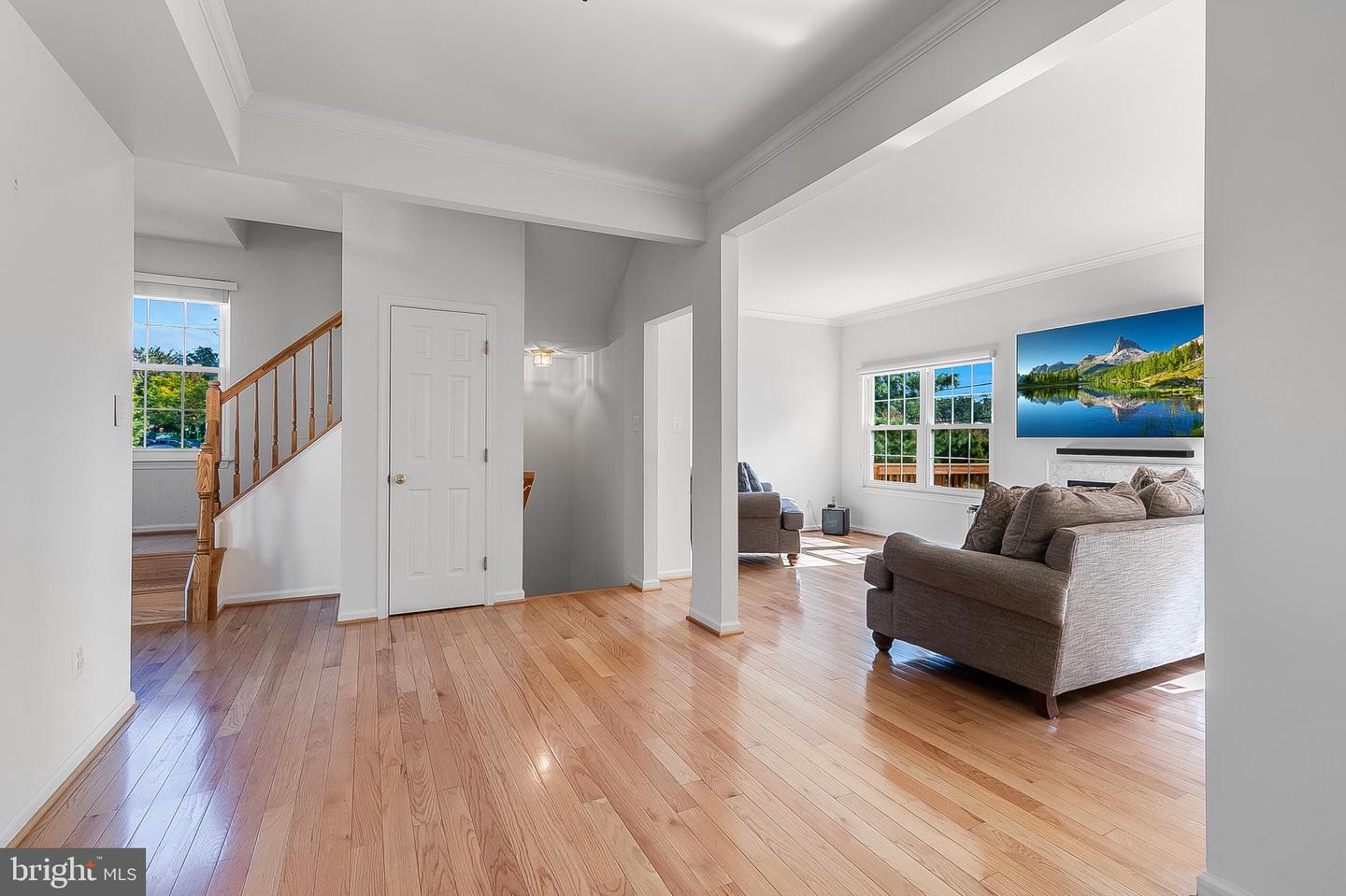 573 TULIPTREE SQ NE, LEESBURG, Virginia 20176, 3 Bedrooms Bedrooms, ,2 BathroomsBathrooms,Residential,For sale,573 TULIPTREE SQ NE,VALO2108328 MLS # VALO2108328