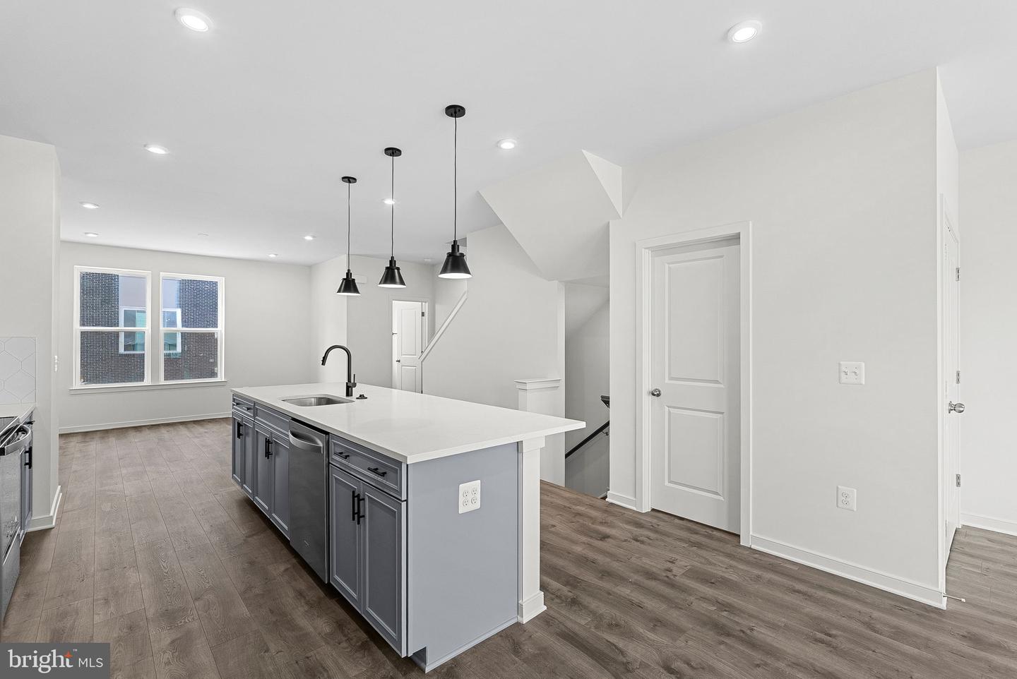 17926 ALICIA AVE, DUMFRIES, Virginia 22026, 4 Bedrooms Bedrooms, ,3 BathroomsBathrooms,Residential,For sale,17926 ALICIA AVE,VAPW2105472 MLS # VAPW2105472