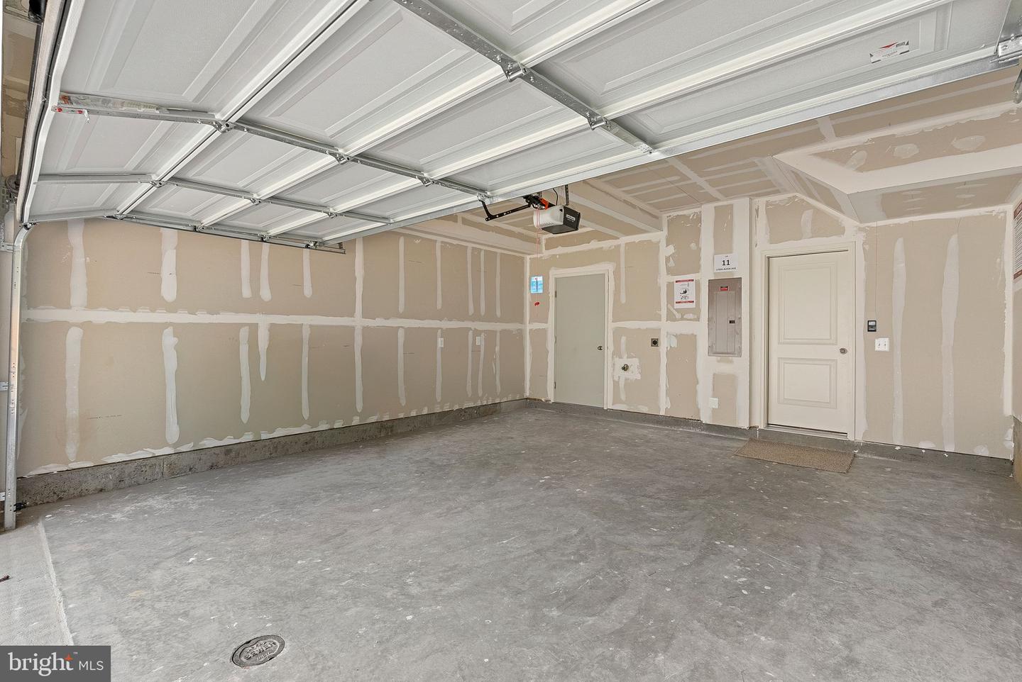 17926 ALICIA AVE, DUMFRIES, Virginia 22026, 4 Bedrooms Bedrooms, ,3 BathroomsBathrooms,Residential,For sale,17926 ALICIA AVE,VAPW2105472 MLS # VAPW2105472