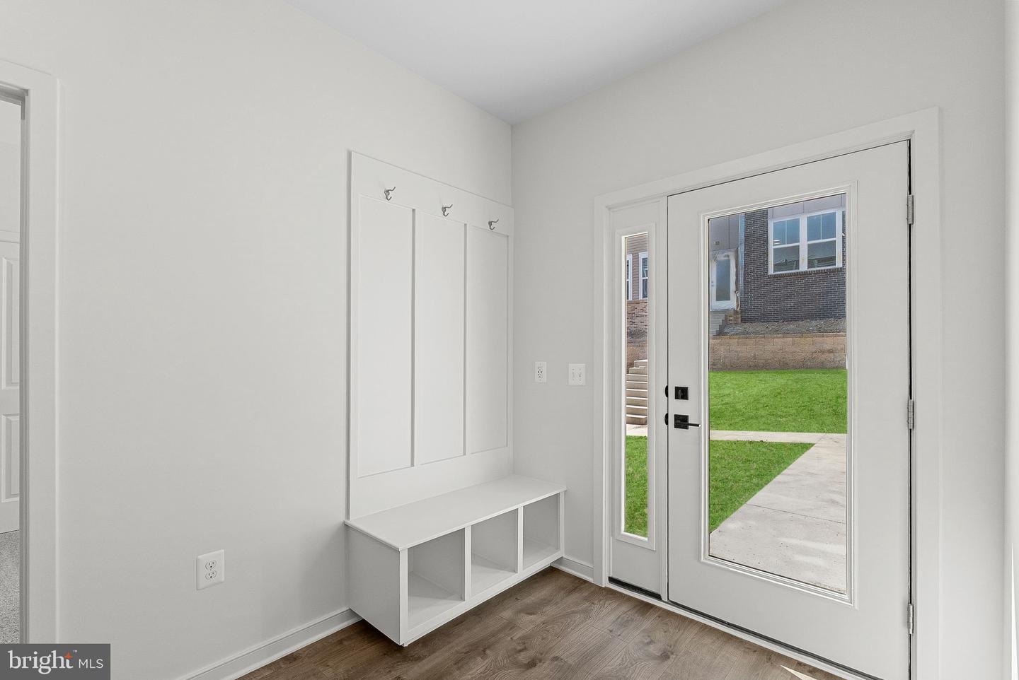 17926 ALICIA AVE, DUMFRIES, Virginia 22026, 4 Bedrooms Bedrooms, ,3 BathroomsBathrooms,Residential,For sale,17926 ALICIA AVE,VAPW2105472 MLS # VAPW2105472