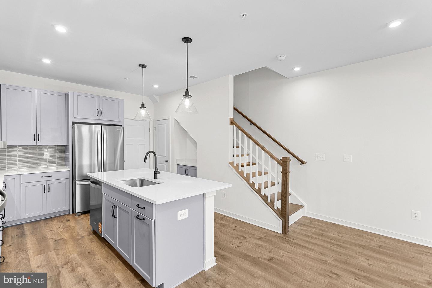 19719 MISTY MOSS SQ, ASHBURN, Virginia 20147, 3 Bedrooms Bedrooms, ,2 BathroomsBathrooms,Residential,For sale,19719 MISTY MOSS SQ,VALO2108316 MLS # VALO2108316