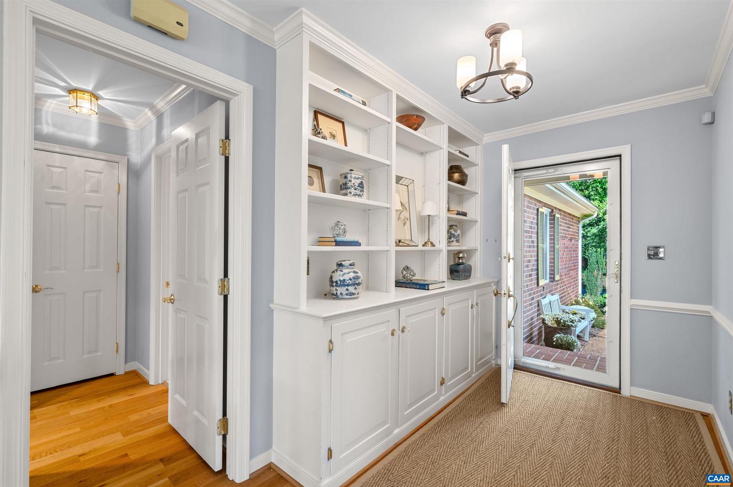 544 WORTHINGTON DR, CHARLOTTESVILLE, Virginia 22903, 2 Bedrooms Bedrooms, ,2 BathroomsBathrooms,Residential,For sale,544 WORTHINGTON DR,669722 MLS # 669722