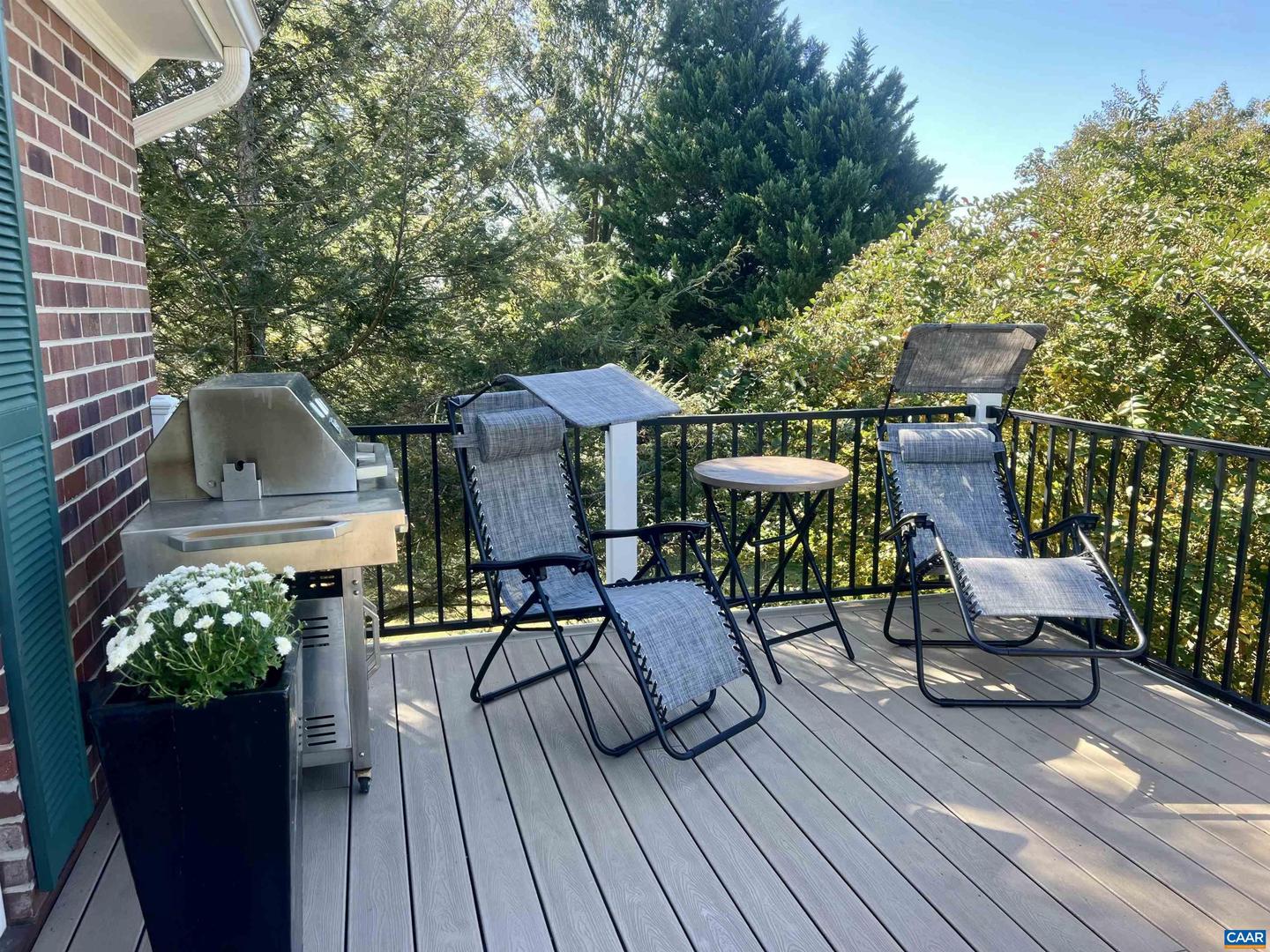 544 WORTHINGTON DR, CHARLOTTESVILLE, Virginia 22903, 2 Bedrooms Bedrooms, ,2 BathroomsBathrooms,Residential,For sale,544 WORTHINGTON DR,669722 MLS # 669722
