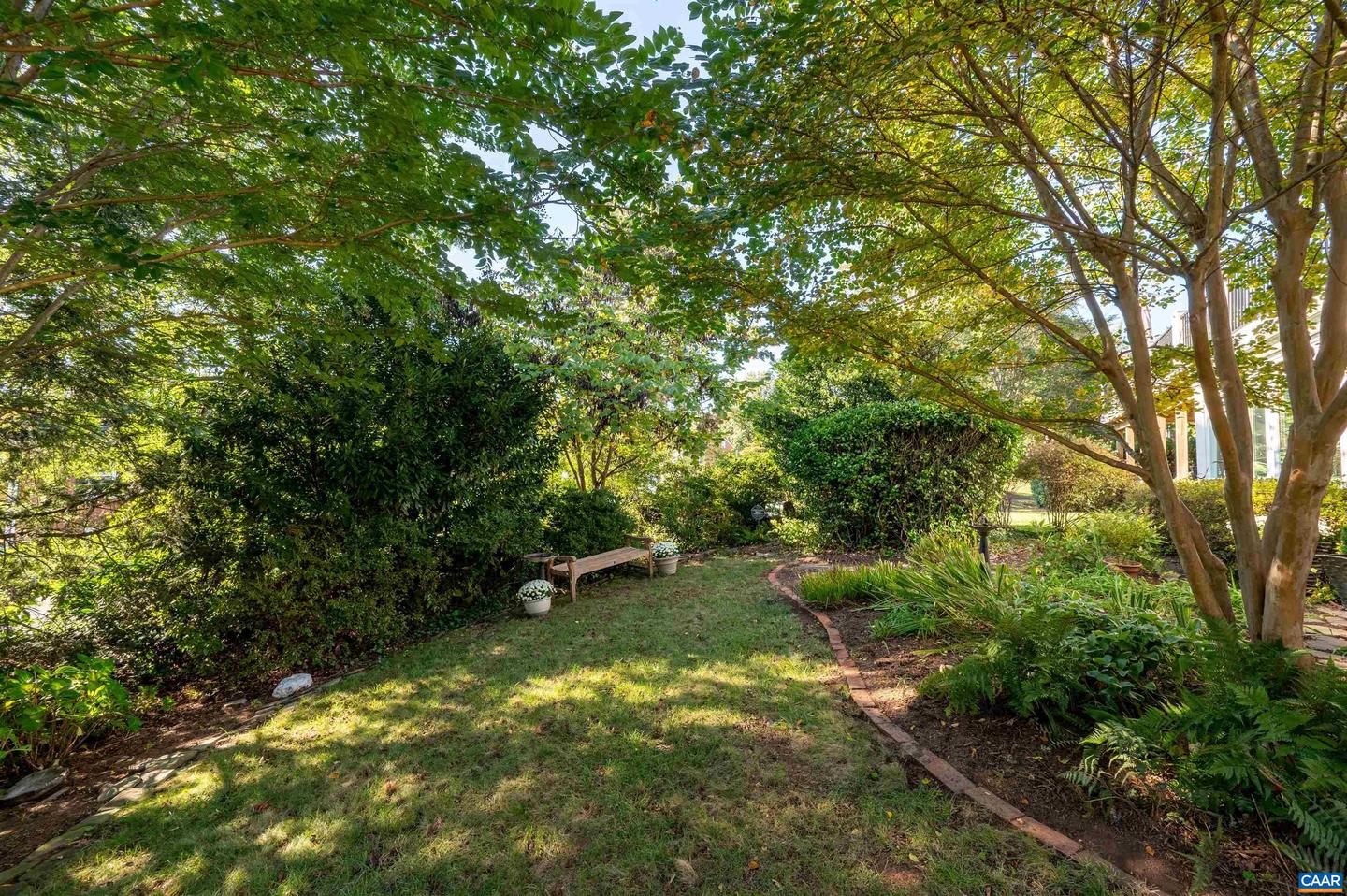 544 WORTHINGTON DR, CHARLOTTESVILLE, Virginia 22903, 2 Bedrooms Bedrooms, ,2 BathroomsBathrooms,Residential,For sale,544 WORTHINGTON DR,669722 MLS # 669722