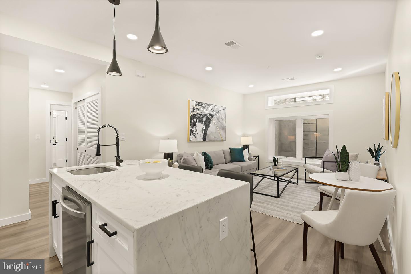 2606 41ST ST NW #3, WASHINGTON, District Of Columbia 20007, 2 Bedrooms Bedrooms, ,2 BathroomsBathrooms,Residential,For sale,2606 41ST ST NW #3,DCDC2225726 MLS # DCDC2225726