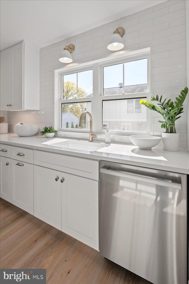 911 N IRVING ST, ARLINGTON, Virginia 22201, 4 Bedrooms Bedrooms, ,4 BathroomsBathrooms,Residential,For sale,911 N IRVING ST,VAAR2064614 MLS # VAAR2064614 911 N IRVING ST, ARLINGTON, Virginia 22201, 4 Bedrooms Bedrooms, ,4 BathroomsBathrooms,Residential,For sale,911 N IRVING ST,VAAR2064614 MLS # VAAR2064614