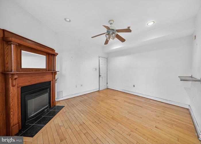 115 NEW YORK AVE NW #6, WASHINGTON, District Of Columbia 20001, 2 Bedrooms Bedrooms, 5 Rooms Rooms,2 BathroomsBathrooms,Residential,For sale,115 NEW YORK AVE NW #6,DCDC2225782 MLS # DCDC2225782