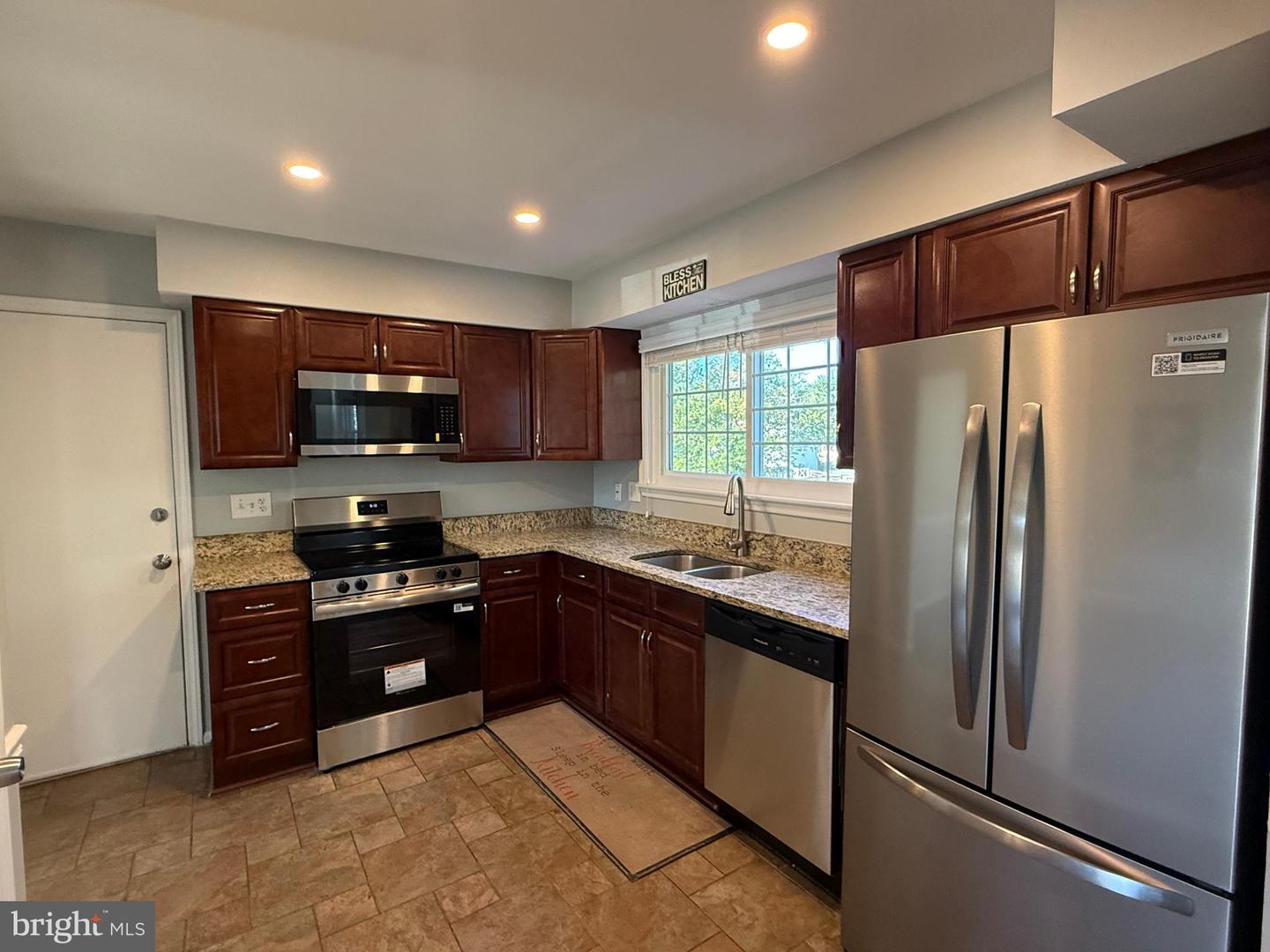 13352 SMOKETOWN RD, WOODBRIDGE, Virginia 22192, 4 Bedrooms Bedrooms, ,3 BathroomsBathrooms,Residential,For sale,13352 SMOKETOWN RD,VAPW2105482 MLS # VAPW2105482 13352 SMOKETOWN RD, WOODBRIDGE, Virginia 22192, 4 Bedrooms Bedrooms, ,3 BathroomsBathrooms,Residential,For sale,13352 SMOKETOWN RD,VAPW2105482 MLS # VAPW2105482