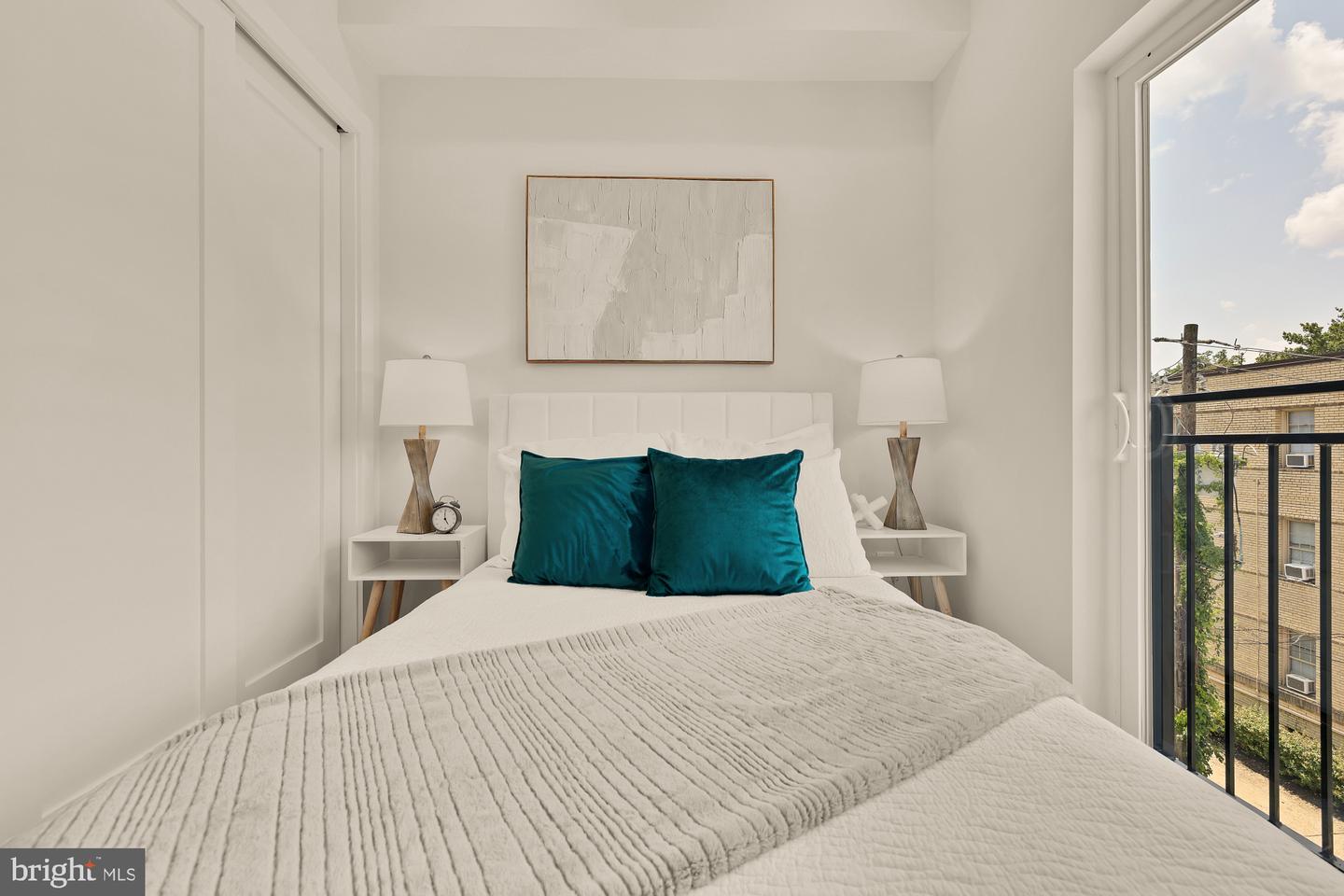 2606 41ST ST NW #7, WASHINGTON, District Of Columbia 20007, 2 Bedrooms Bedrooms, ,2 BathroomsBathrooms,Residential,For sale,2606 41ST ST NW #7,DCDC2225732 MLS # DCDC2225732