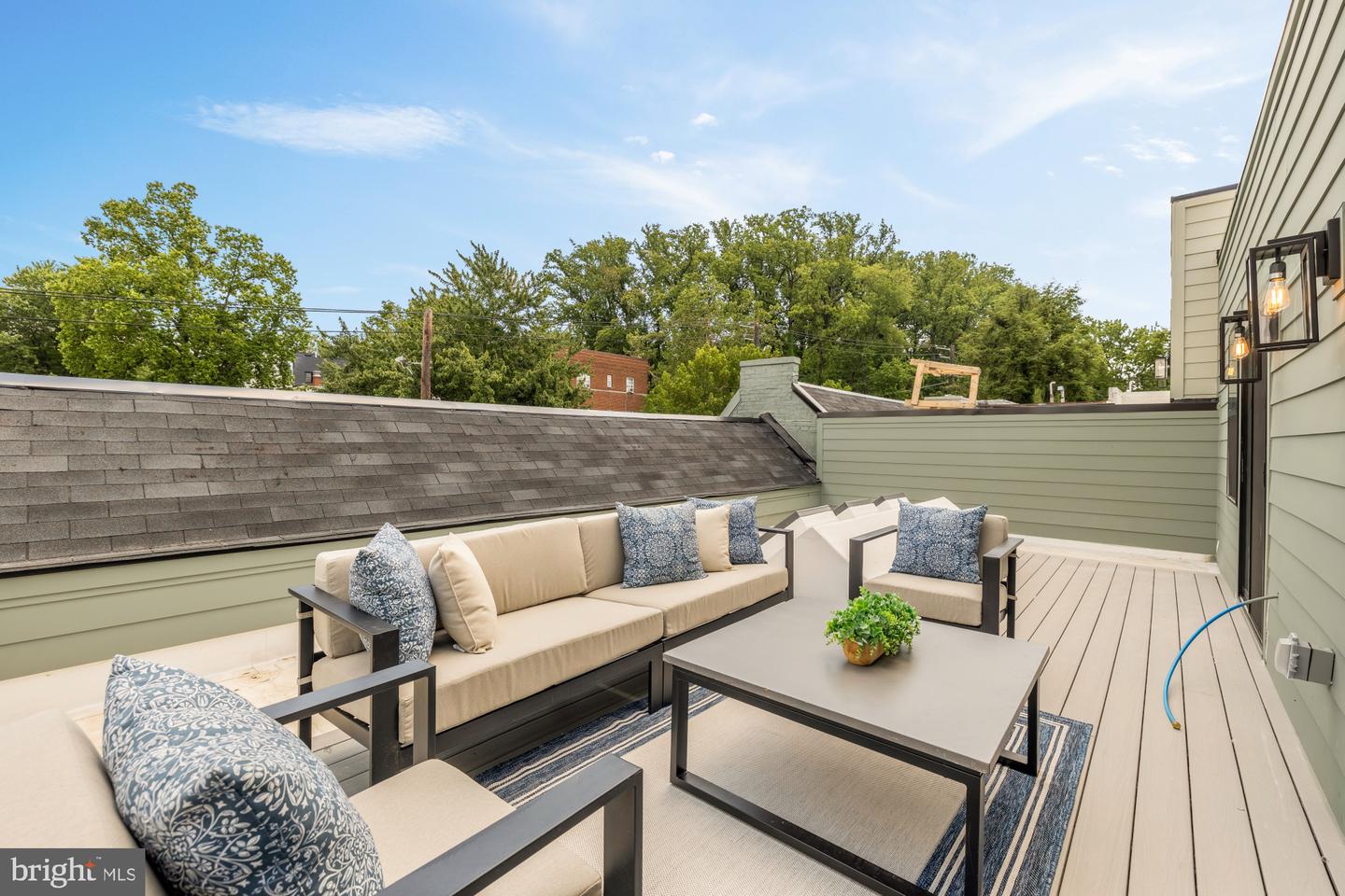 2606 41ST ST NW #7, WASHINGTON, District Of Columbia 20007, 2 Bedrooms Bedrooms, ,2 BathroomsBathrooms,Residential,For sale,2606 41ST ST NW #7,DCDC2225732 MLS # DCDC2225732