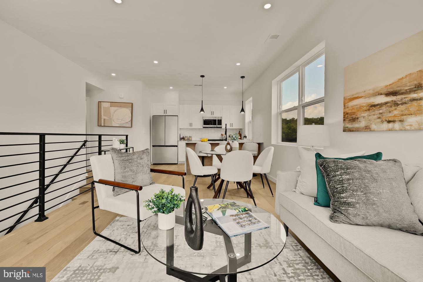2606 41ST ST NW #7, WASHINGTON, District Of Columbia 20007, 2 Bedrooms Bedrooms, ,2 BathroomsBathrooms,Residential,For sale,2606 41ST ST NW #7,DCDC2225732 MLS # DCDC2225732