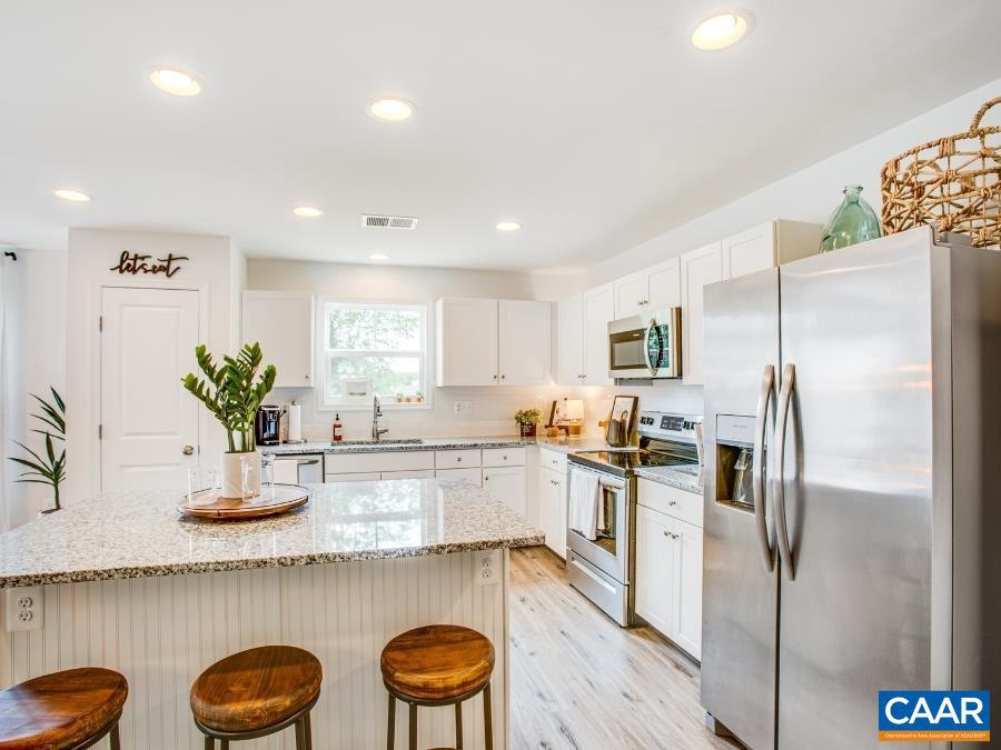 157 LOOKOVER TER, STUARTS DRAFT, Virginia 24477, 3 Bedrooms Bedrooms, ,2 BathroomsBathrooms,Residential,For sale,157 LOOKOVER TER,669724 MLS # 669724