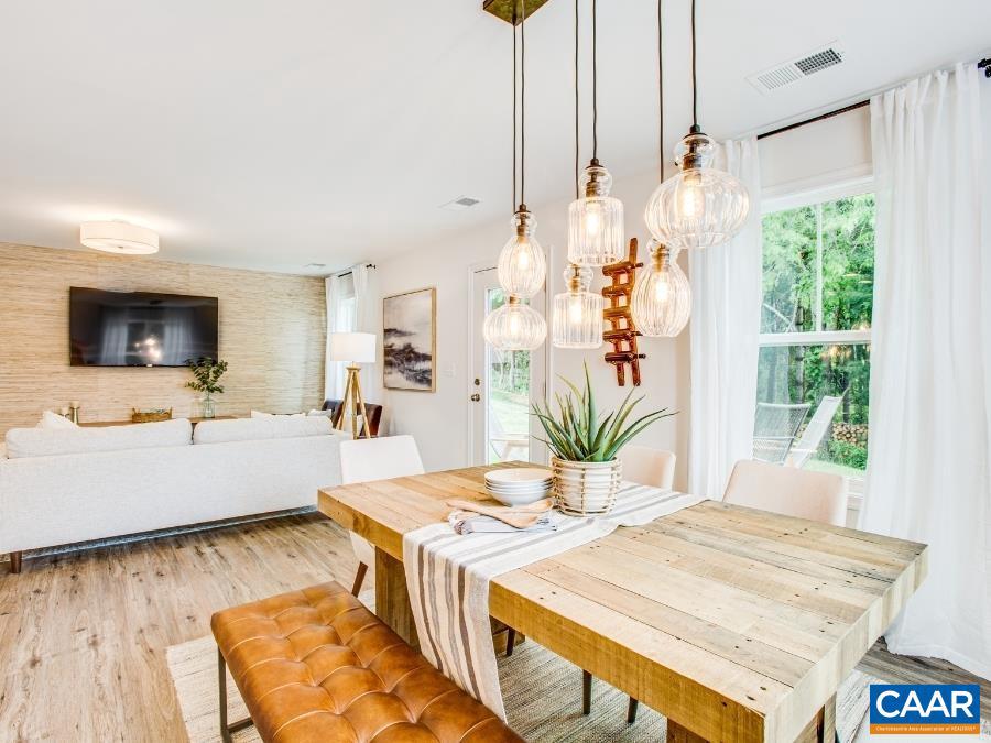 157 LOOKOVER TER, STUARTS DRAFT, Virginia 24477, 3 Bedrooms Bedrooms, ,2 BathroomsBathrooms,Residential,For sale,157 LOOKOVER TER,669724 MLS # 669724