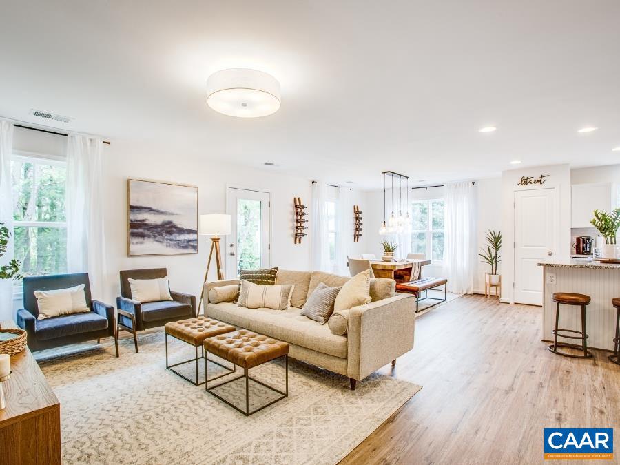 157 LOOKOVER TER, STUARTS DRAFT, Virginia 24477, 3 Bedrooms Bedrooms, ,2 BathroomsBathrooms,Residential,For sale,157 LOOKOVER TER,669724 MLS # 669724