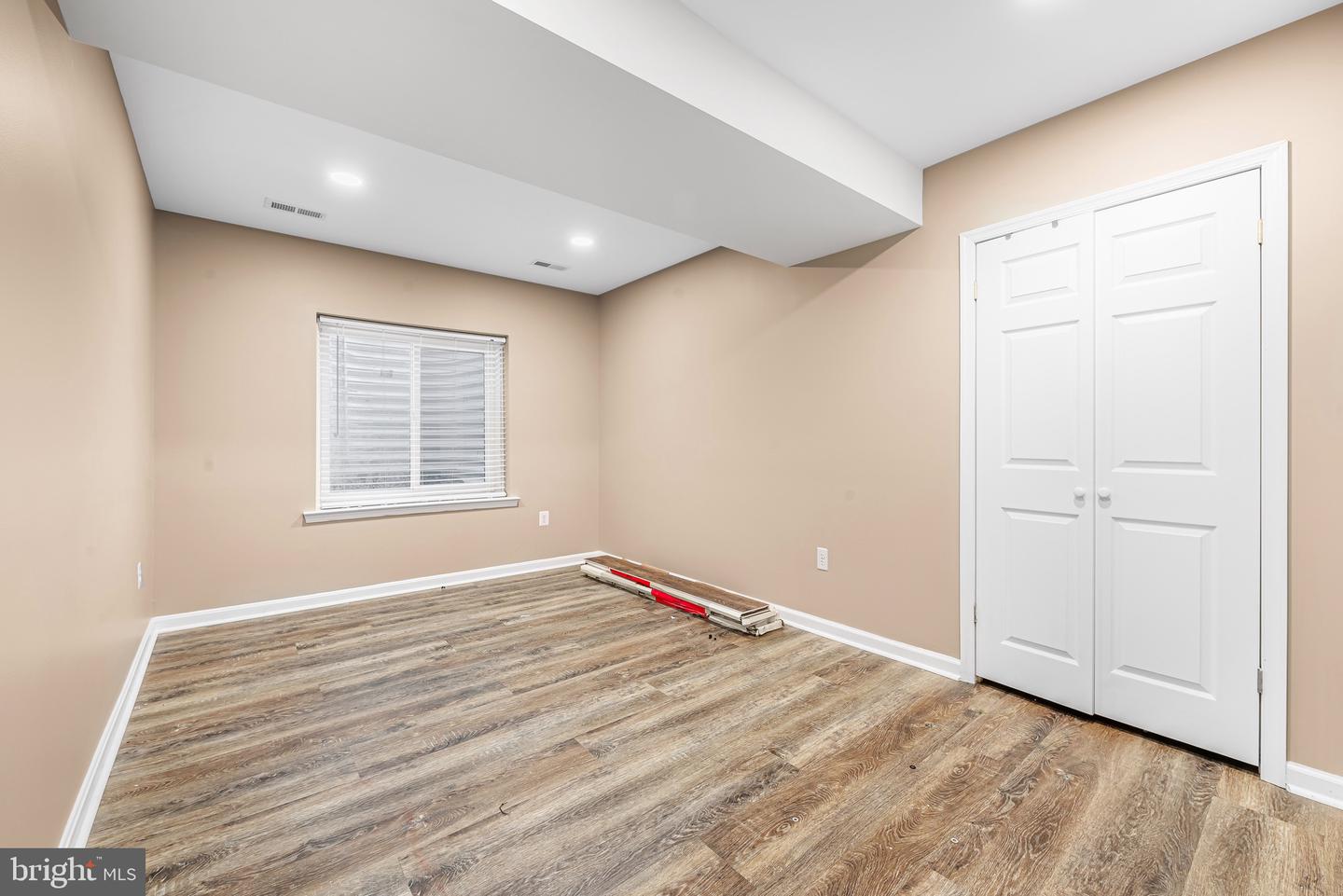 16873 SEA LAWN PL, WOODBRIDGE, Virginia 22191, 4 Bedrooms Bedrooms, ,3 BathroomsBathrooms,Residential,For sale,16873 SEA LAWN PL,VAPW2105464 MLS # VAPW2105464