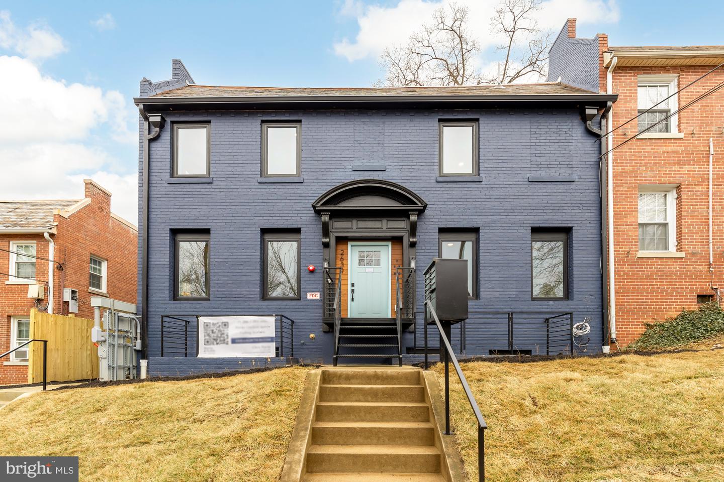 2606 41ST ST NW #4, WASHINGTON, District Of Columbia 20007, 2 Bedrooms Bedrooms, ,2 BathroomsBathrooms,Residential,For sale,2606 41ST ST NW #4,DCDC2225736 MLS # DCDC2225736