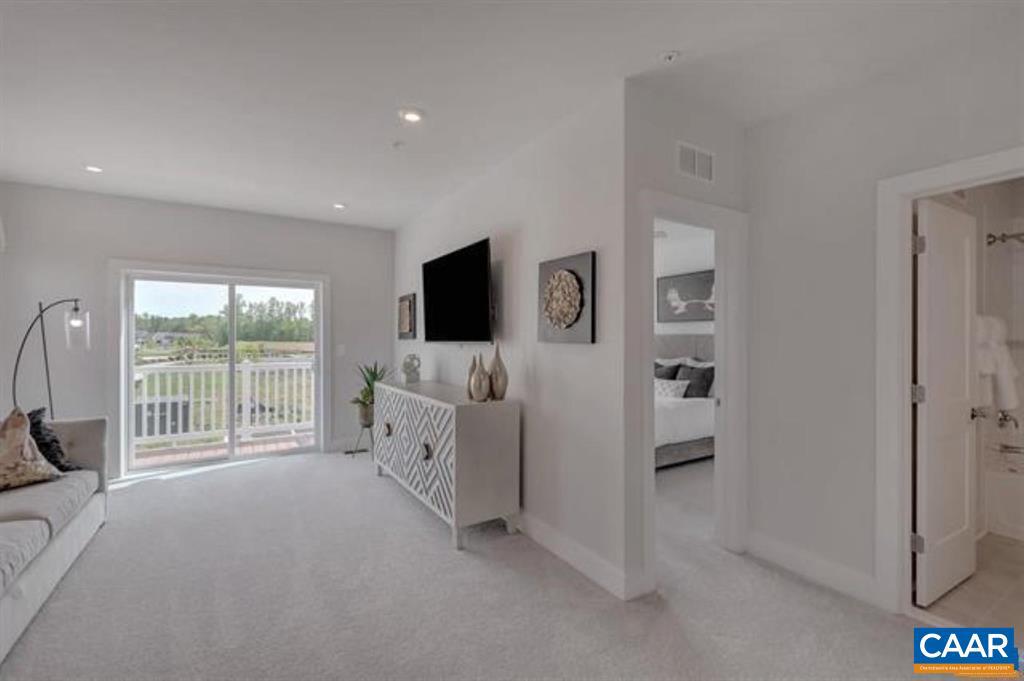 828 WESLEY LN #A, CHARLOTTESVILLE, Virginia 22911, 3 Bedrooms Bedrooms, ,2 BathroomsBathrooms,Residential,For sale,828 WESLEY LN #A,669709 MLS # 669709