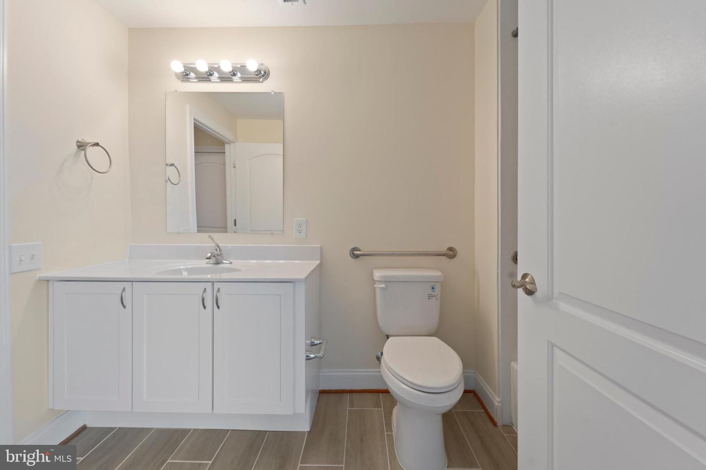 911 KENNEDY ST NW #4, WASHINGTON, District Of Columbia 20011, 2 Bedrooms Bedrooms, ,1 BathroomBathrooms,Residential,For sale,911 KENNEDY ST NW #4,DCDC2225788 MLS # DCDC2225788