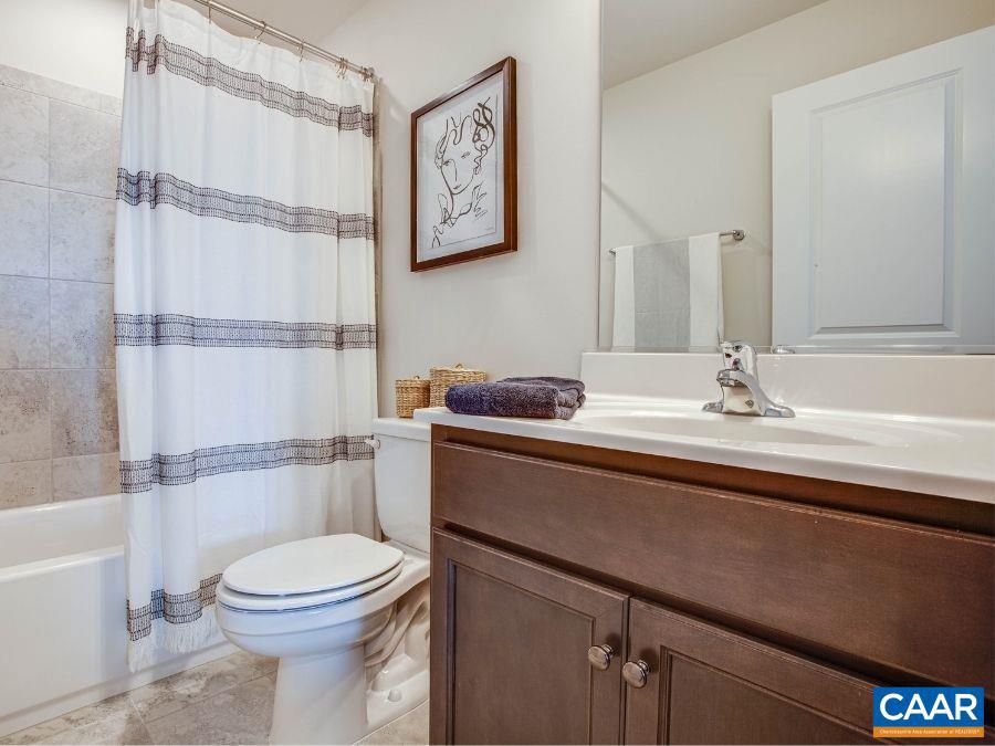 158 LOOKOVER TER, STUARTS DRAFT, Virginia 24477, 3 Bedrooms Bedrooms, ,2 BathroomsBathrooms,Residential,For sale,158 LOOKOVER TER,669728 MLS # 669728