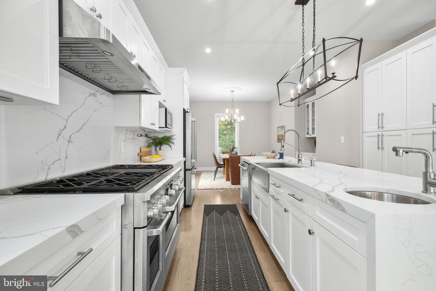 5911 MOUNT VERNON BLVD, LORTON, Virginia 22079, 5 Bedrooms Bedrooms, ,5 BathroomsBathrooms,Residential,For sale,5911 MOUNT VERNON BLVD,VAFX2273036 MLS # VAFX2273036