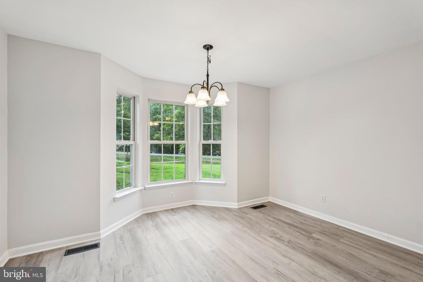 227 KENT DR, RUTHER GLEN, Virginia 22546, 3 Bedrooms Bedrooms, ,2 BathroomsBathrooms,Residential,For sale,227 KENT DR,VACV2008952 MLS # VACV2008952