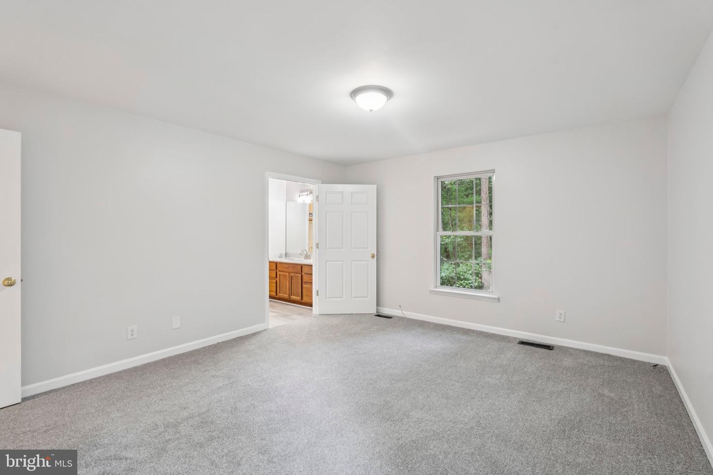 227 KENT DR, RUTHER GLEN, Virginia 22546, 3 Bedrooms Bedrooms, ,2 BathroomsBathrooms,Residential,For sale,227 KENT DR,VACV2008952 MLS # VACV2008952