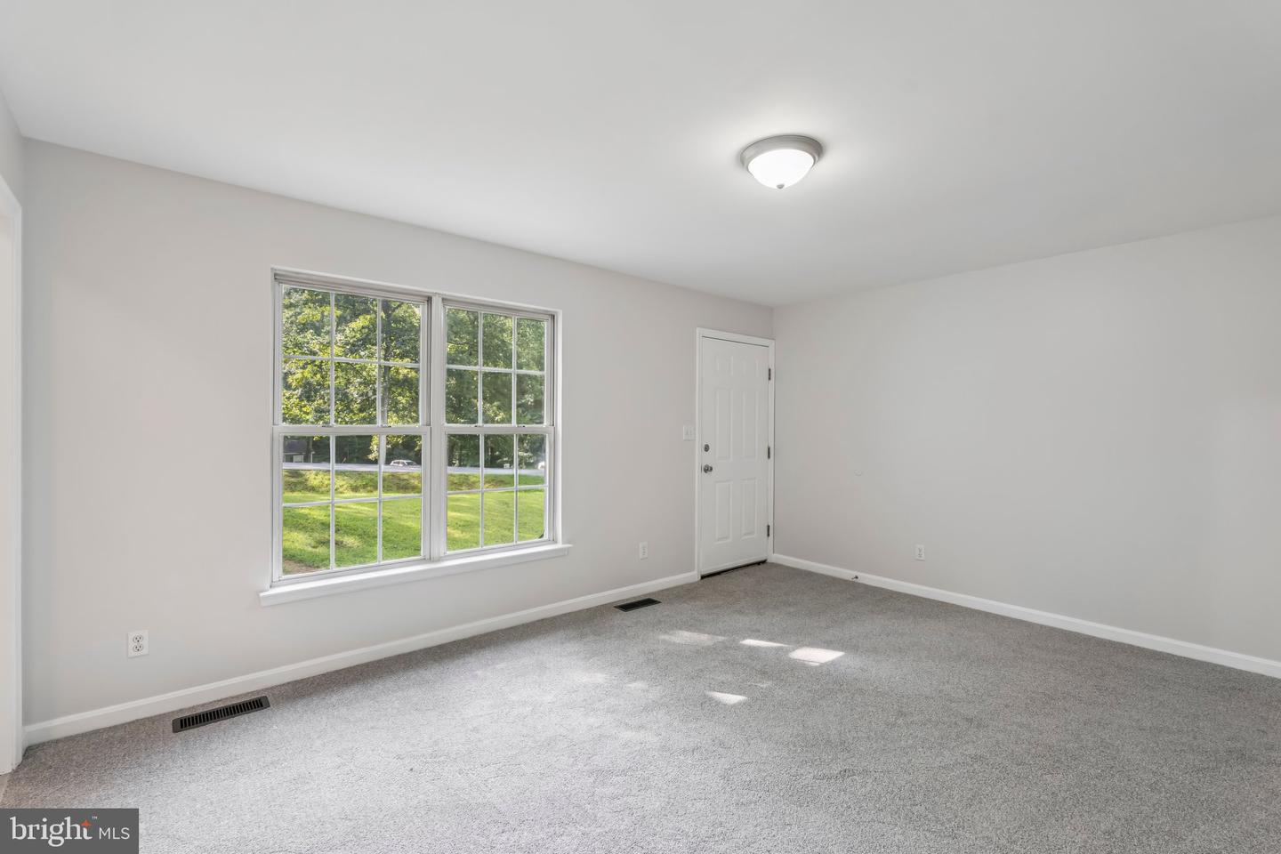 227 KENT DR, RUTHER GLEN, Virginia 22546, 3 Bedrooms Bedrooms, ,2 BathroomsBathrooms,Residential,For sale,227 KENT DR,VACV2008952 MLS # VACV2008952