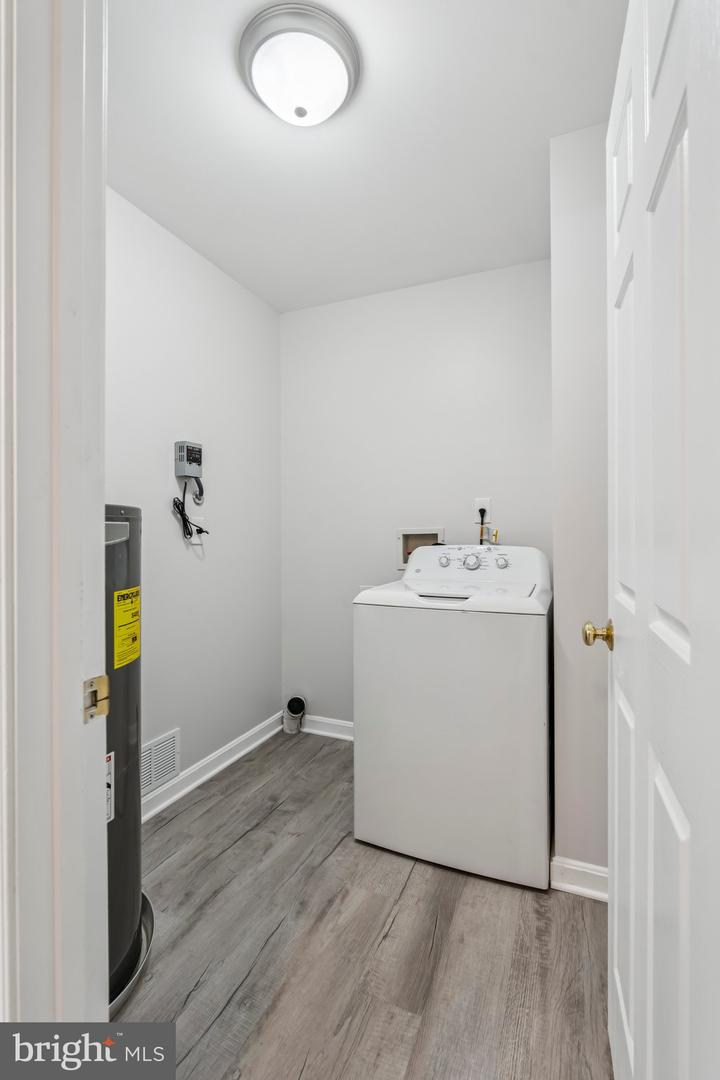 227 KENT DR, RUTHER GLEN, Virginia 22546, 3 Bedrooms Bedrooms, ,2 BathroomsBathrooms,Residential,For sale,227 KENT DR,VACV2008952 MLS # VACV2008952