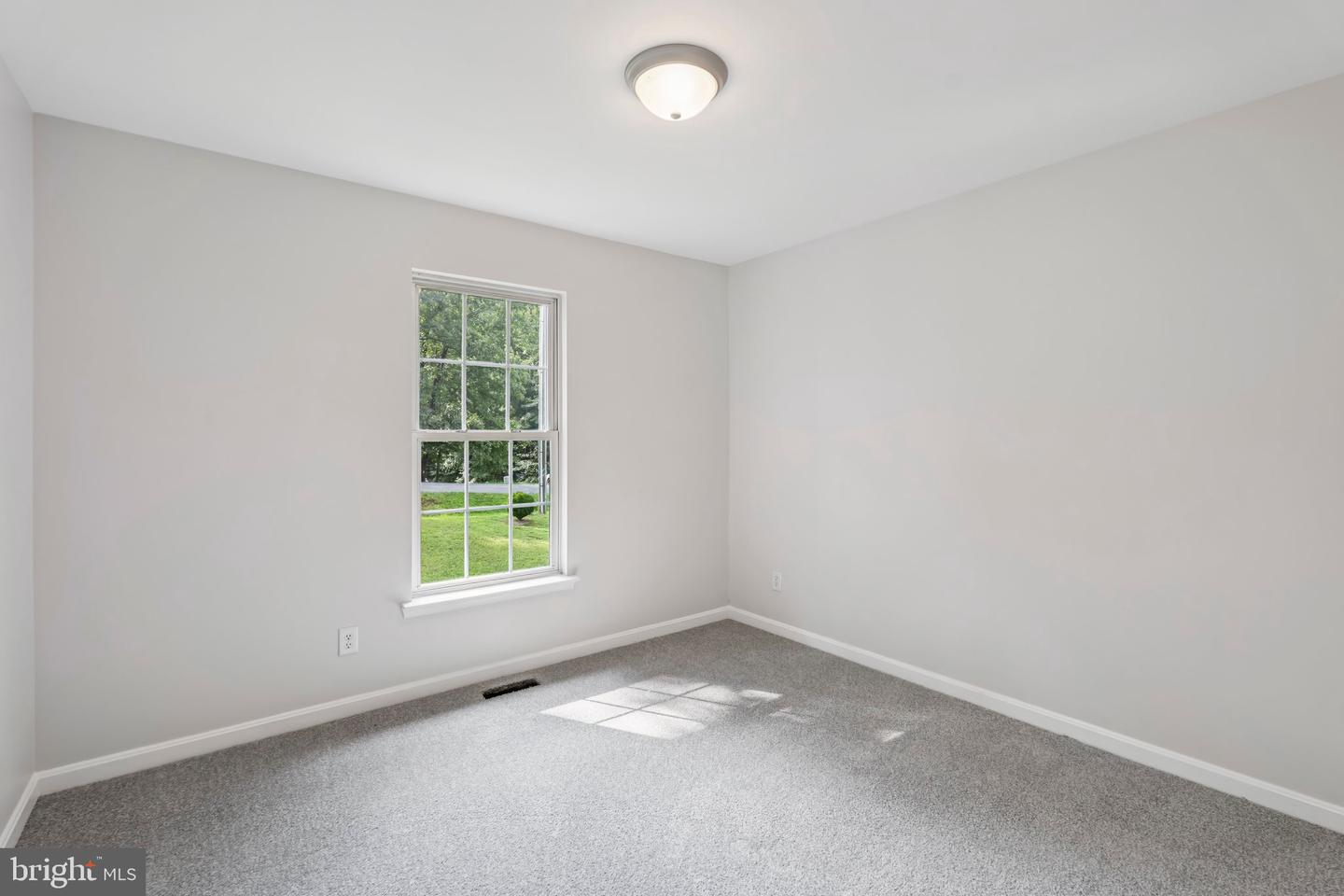 227 KENT DR, RUTHER GLEN, Virginia 22546, 3 Bedrooms Bedrooms, ,2 BathroomsBathrooms,Residential,For sale,227 KENT DR,VACV2008952 MLS # VACV2008952