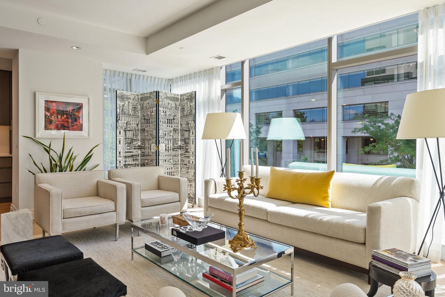 2501 M ST NW #203, WASHINGTON, District Of Columbia 20037, 2 Bedrooms Bedrooms, ,2 BathroomsBathrooms,Residential,For sale,2501 M ST NW #203,DCDC2196234 MLS # DCDC2196234