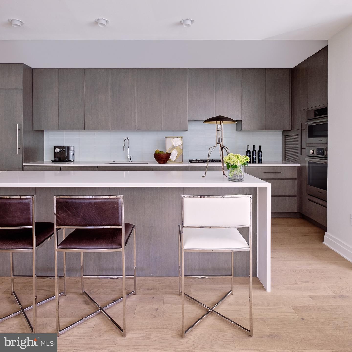 2501 M ST NW #203, WASHINGTON, District Of Columbia 20037, 2 Bedrooms Bedrooms, ,2 BathroomsBathrooms,Residential,For sale,2501 M ST NW #203,DCDC2196234 MLS # DCDC2196234