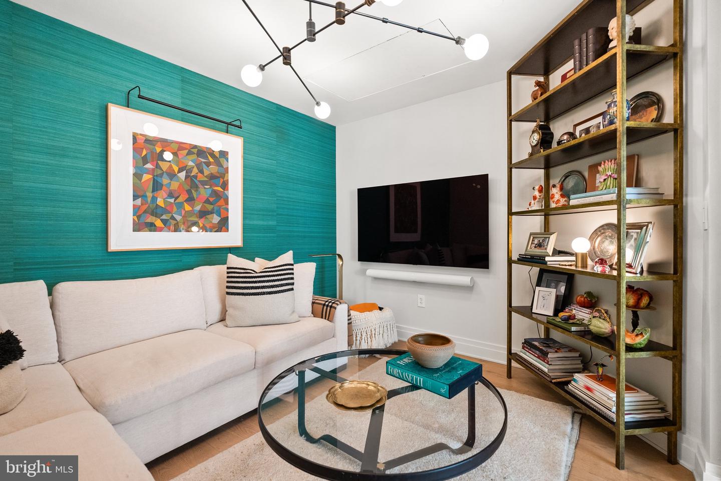 2501 M ST NW #203, WASHINGTON, District Of Columbia 20037, 2 Bedrooms Bedrooms, ,2 BathroomsBathrooms,Residential,For sale,2501 M ST NW #203,DCDC2196234 MLS # DCDC2196234