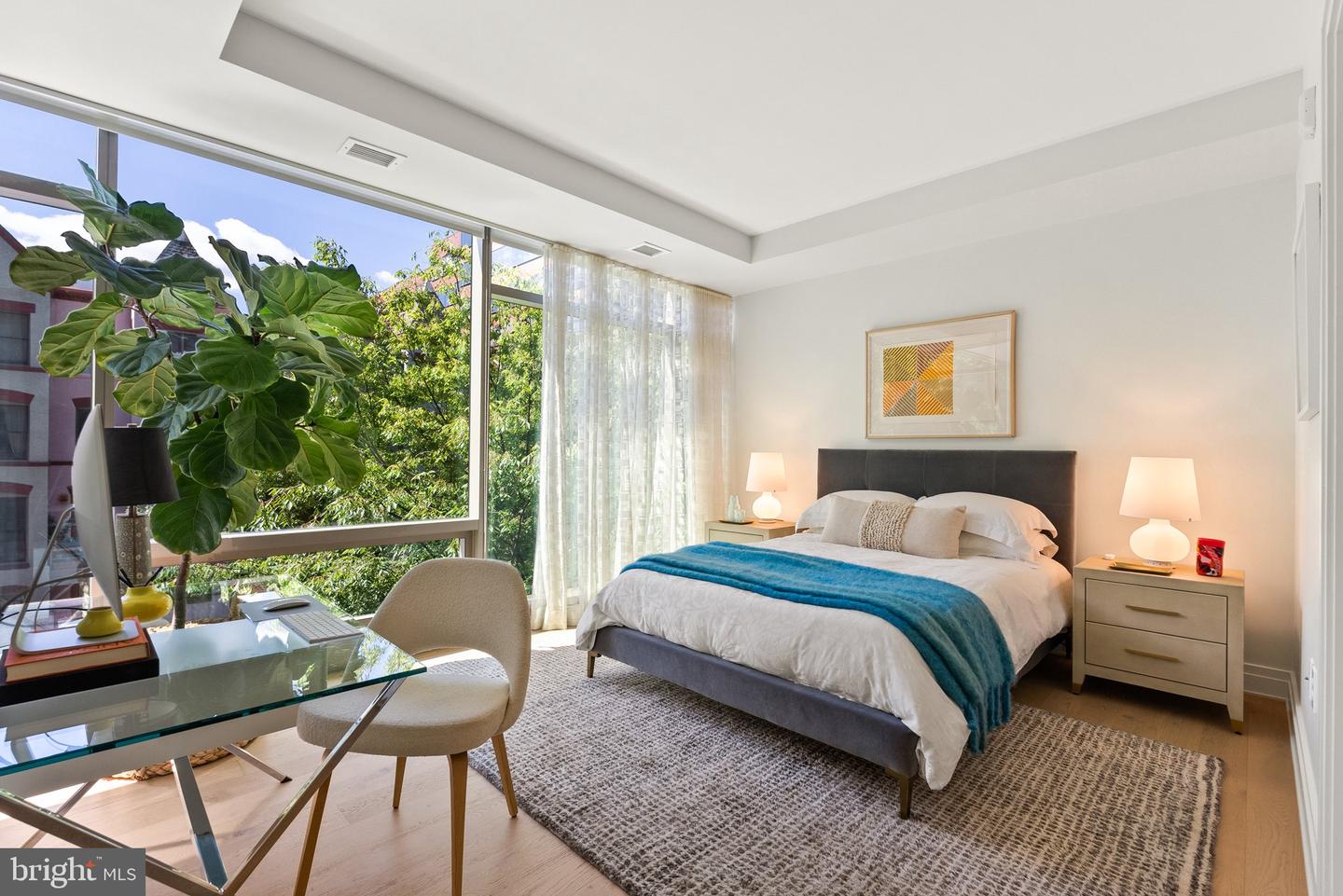 2501 M ST NW #203, WASHINGTON, District Of Columbia 20037, 2 Bedrooms Bedrooms, ,2 BathroomsBathrooms,Residential,For sale,2501 M ST NW #203,DCDC2196234 MLS # DCDC2196234