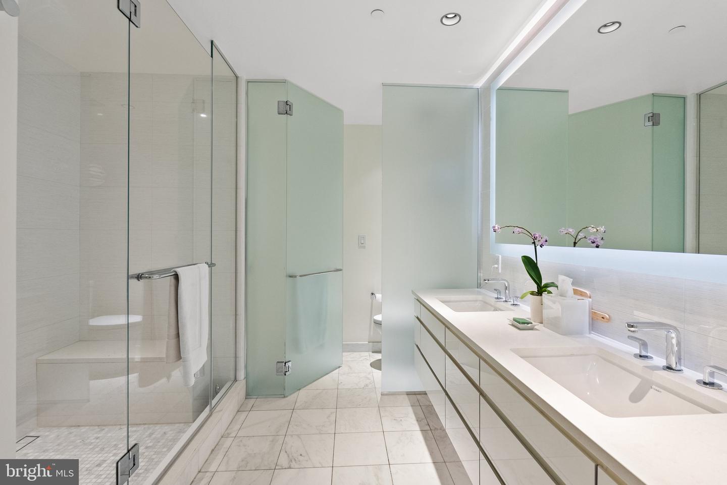 2501 M ST NW #203, WASHINGTON, District Of Columbia 20037, 2 Bedrooms Bedrooms, ,2 BathroomsBathrooms,Residential,For sale,2501 M ST NW #203,DCDC2196234 MLS # DCDC2196234