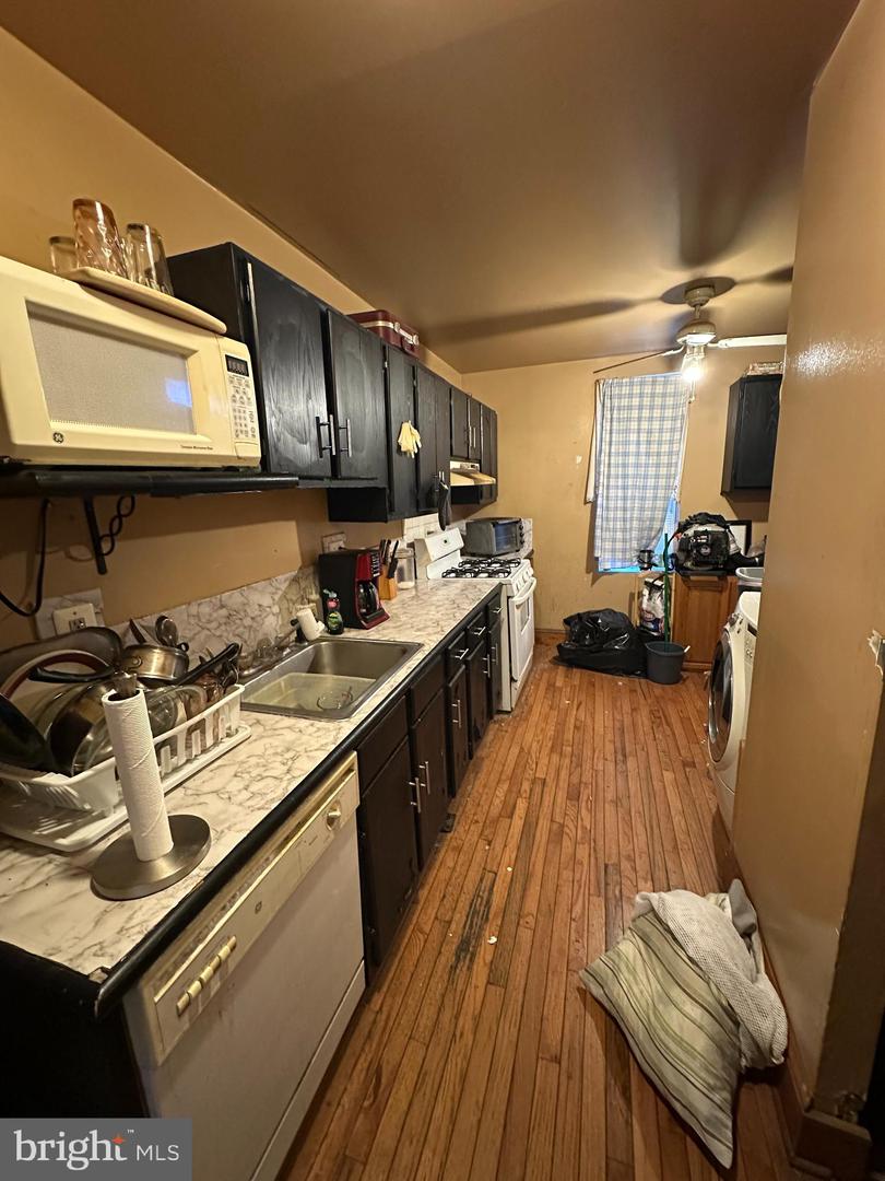 1231 W ST NW, WASHINGTON, District Of Columbia 20009, 3 Bedrooms Bedrooms, ,1 BathroomBathrooms,Residential,For sale,1231 W ST NW,DCDC2203080 MLS # DCDC2203080