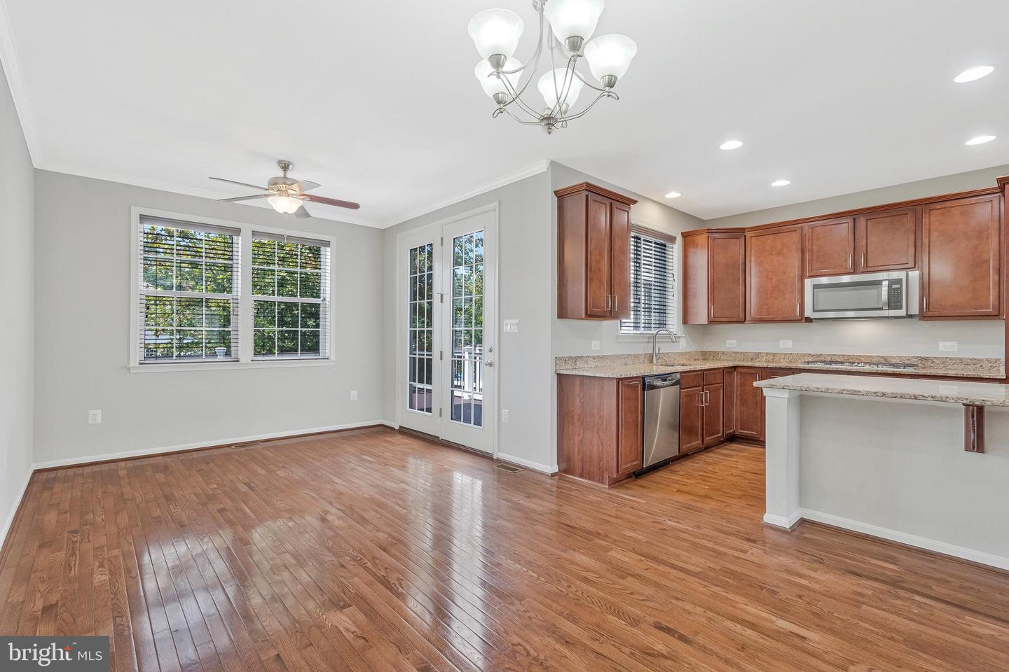 24847 MASON DALE TER, CHANTILLY, Virginia 20152, 3 Bedrooms Bedrooms, ,3 BathroomsBathrooms,Residential,For sale,24847 MASON DALE TER,VALO2099858 MLS # VALO2099858