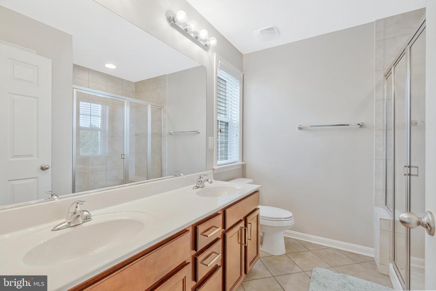 24847 MASON DALE TER, CHANTILLY, Virginia 20152, 3 Bedrooms Bedrooms, ,3 BathroomsBathrooms,Residential,For sale,24847 MASON DALE TER,VALO2099858 MLS # VALO2099858