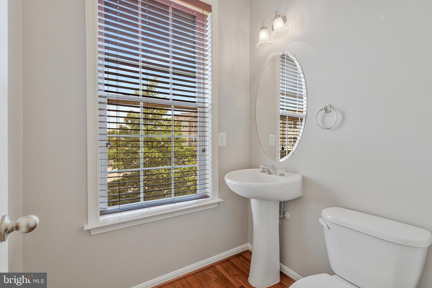 24847 MASON DALE TER, CHANTILLY, Virginia 20152, 3 Bedrooms Bedrooms, ,3 BathroomsBathrooms,Residential,For sale,24847 MASON DALE TER,VALO2099858 MLS # VALO2099858