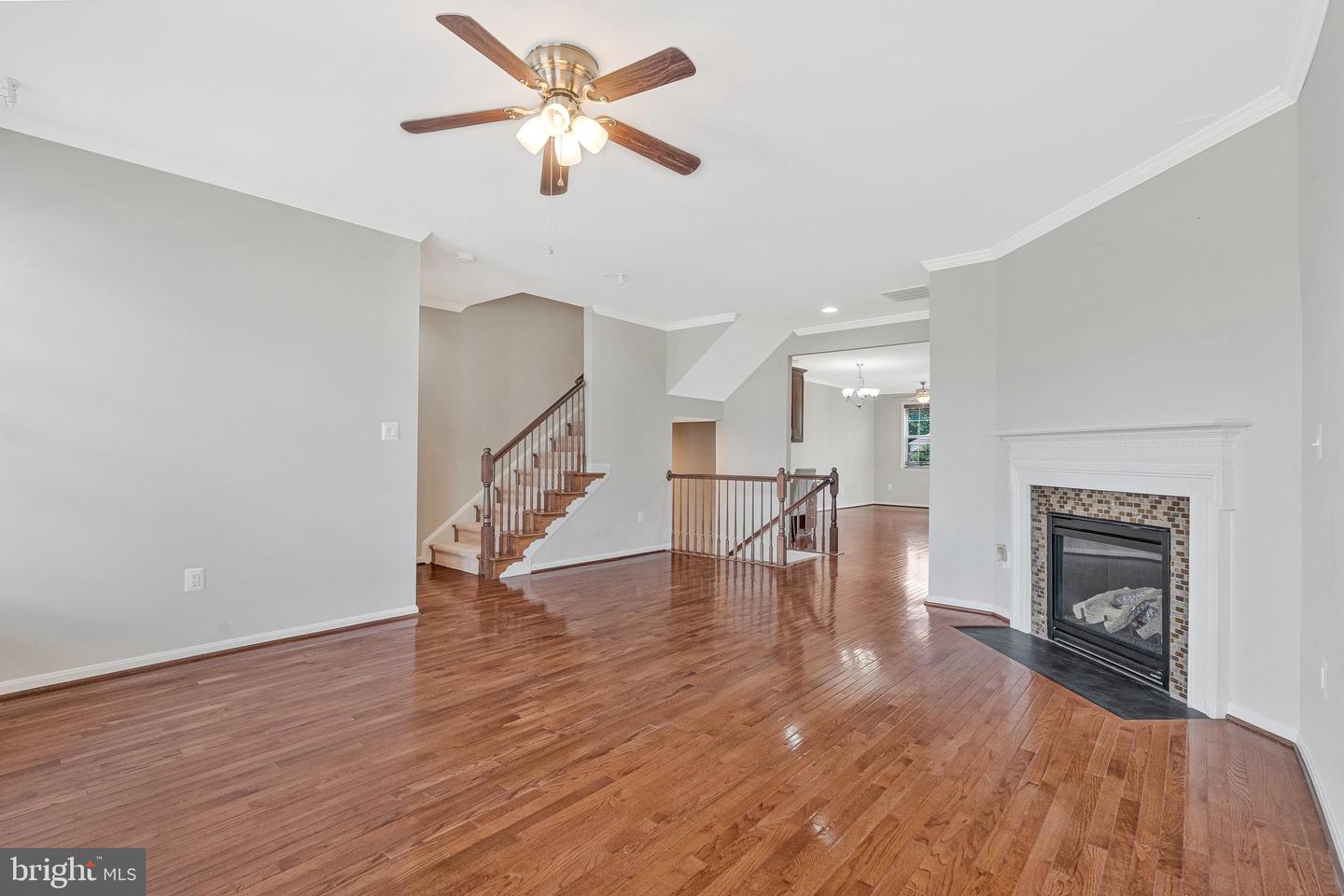 24847 MASON DALE TER, CHANTILLY, Virginia 20152, 3 Bedrooms Bedrooms, ,3 BathroomsBathrooms,Residential,For sale,24847 MASON DALE TER,VALO2099858 MLS # VALO2099858
