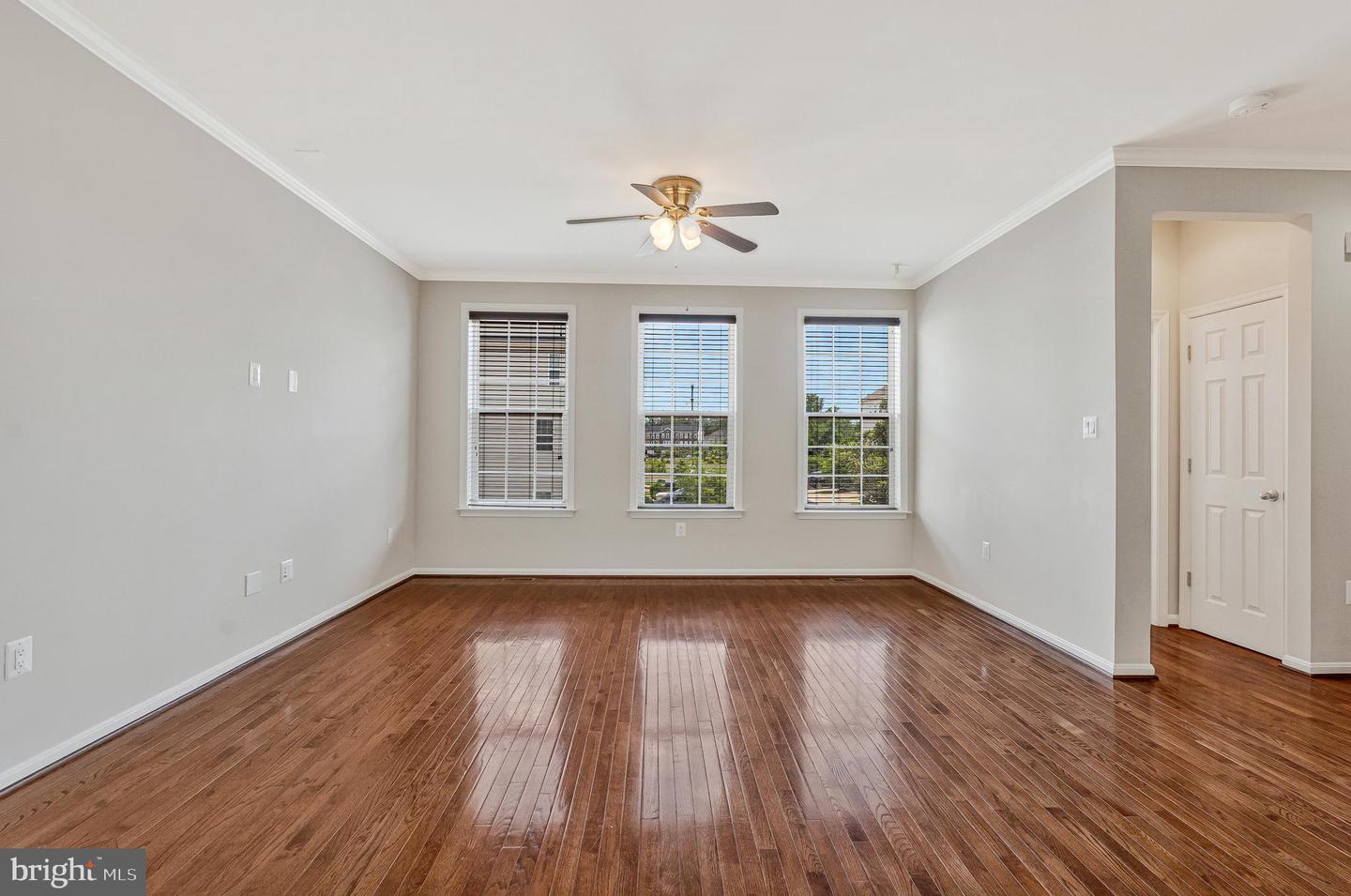 24847 MASON DALE TER, CHANTILLY, Virginia 20152, 3 Bedrooms Bedrooms, ,3 BathroomsBathrooms,Residential,For sale,24847 MASON DALE TER,VALO2099858 MLS # VALO2099858