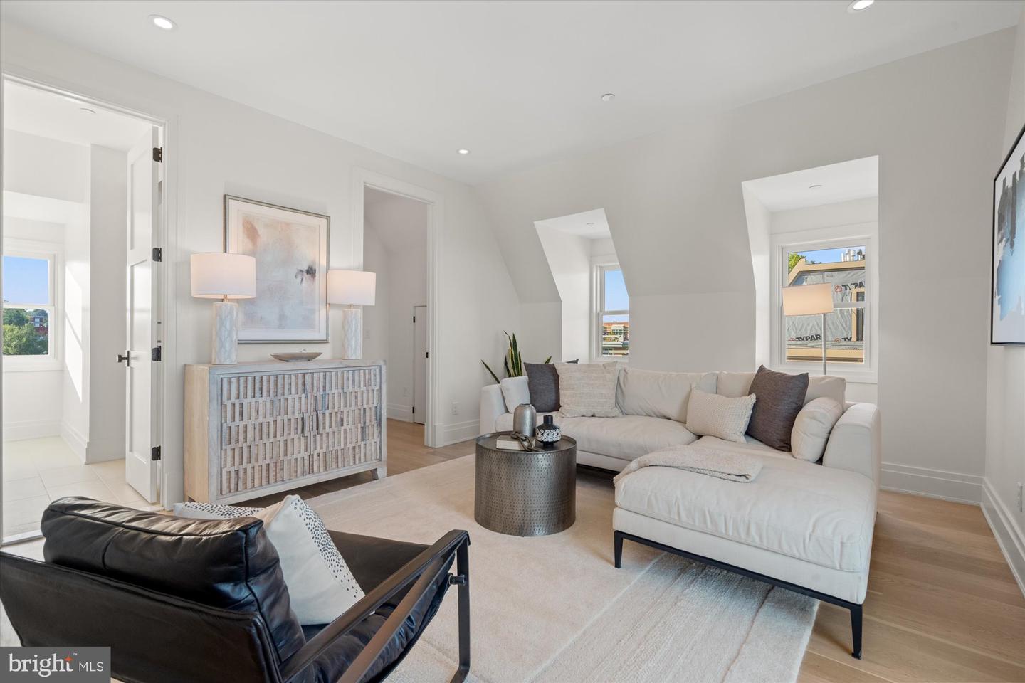 1324 CAMERON ST, ALEXANDRIA, Virginia 22314, 4 Bedrooms Bedrooms, ,4 BathroomsBathrooms,Residential,For sale,1324 CAMERON ST,VAAX2049024 MLS # VAAX2049024