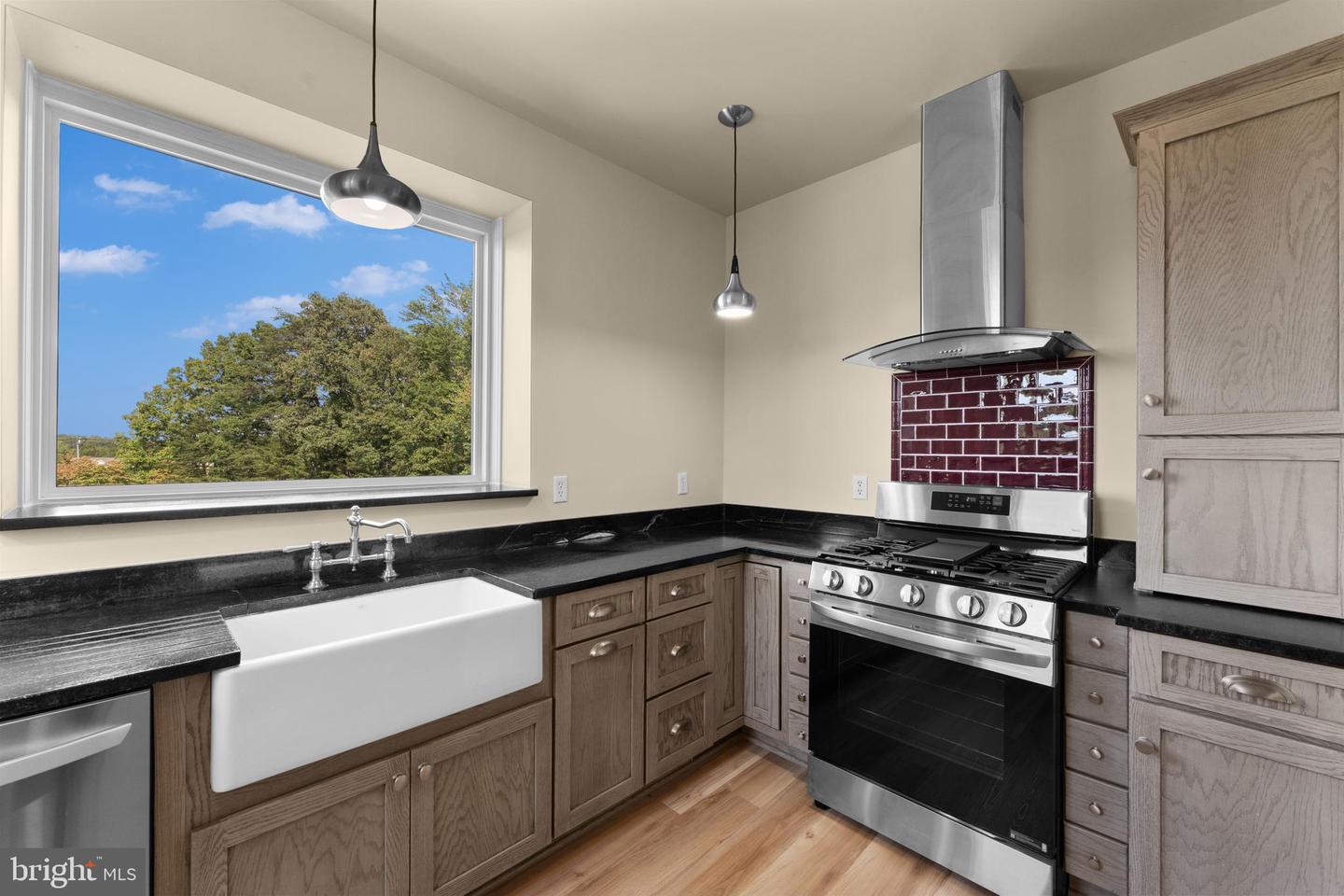 29274 OLD OFFICE RD, RHOADESVILLE, Virginia 22542, 2 Bedrooms Bedrooms, 8 Rooms Rooms,2 BathroomsBathrooms,Residential,For sale,29274 OLD OFFICE RD,VAOR2010696 MLS # VAOR2010696