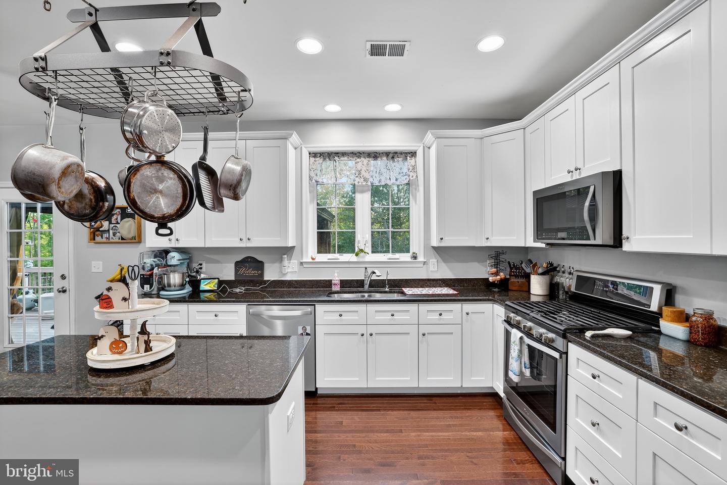 2225 CAMP GEARY LN, STAFFORD, Virginia 22554, 5 Bedrooms Bedrooms, ,4 BathroomsBathrooms,Residential,For sale,2225 CAMP GEARY LN,VAST2042542 MLS # VAST2042542