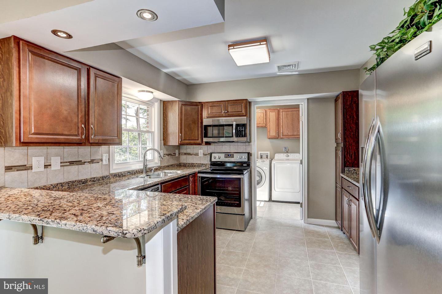 5006 LEEDS MANOR RD, MARKHAM, Virginia 22643, 4 Bedrooms Bedrooms, ,2 BathroomsBathrooms,Residential,For sale,5006 LEEDS MANOR RD,VAFQ2018356 MLS # VAFQ2018356