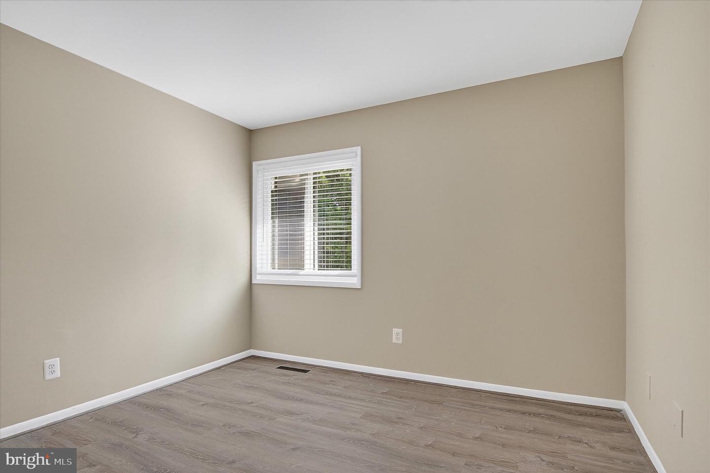 402 RENEAU WAY, HERNDON, Virginia 20170, 4 Bedrooms Bedrooms, ,2 BathroomsBathrooms,Residential,For sale,402 RENEAU WAY,VAFX2269718 MLS # VAFX2269718