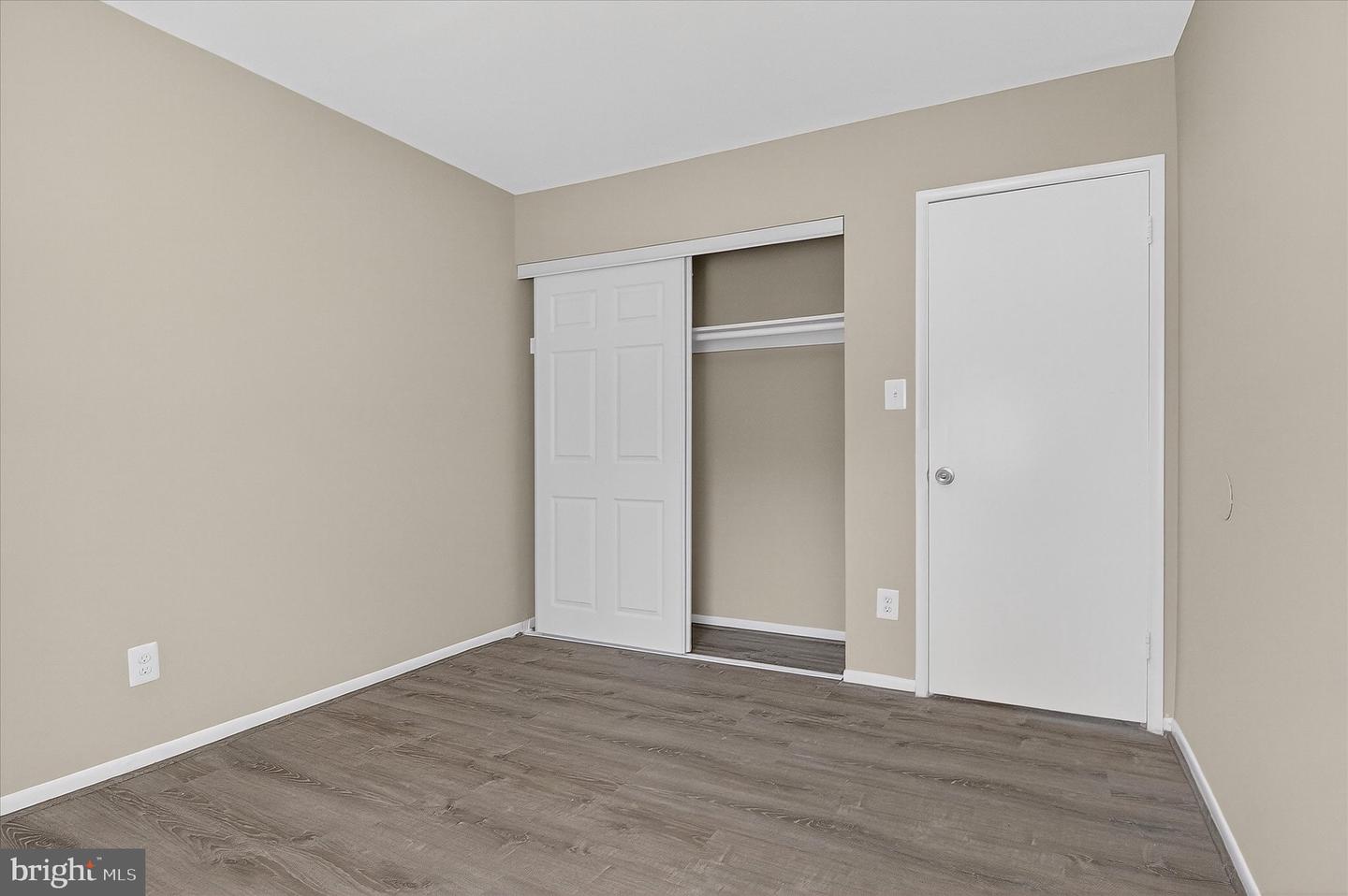 402 RENEAU WAY, HERNDON, Virginia 20170, 4 Bedrooms Bedrooms, ,2 BathroomsBathrooms,Residential,For sale,402 RENEAU WAY,VAFX2269718 MLS # VAFX2269718