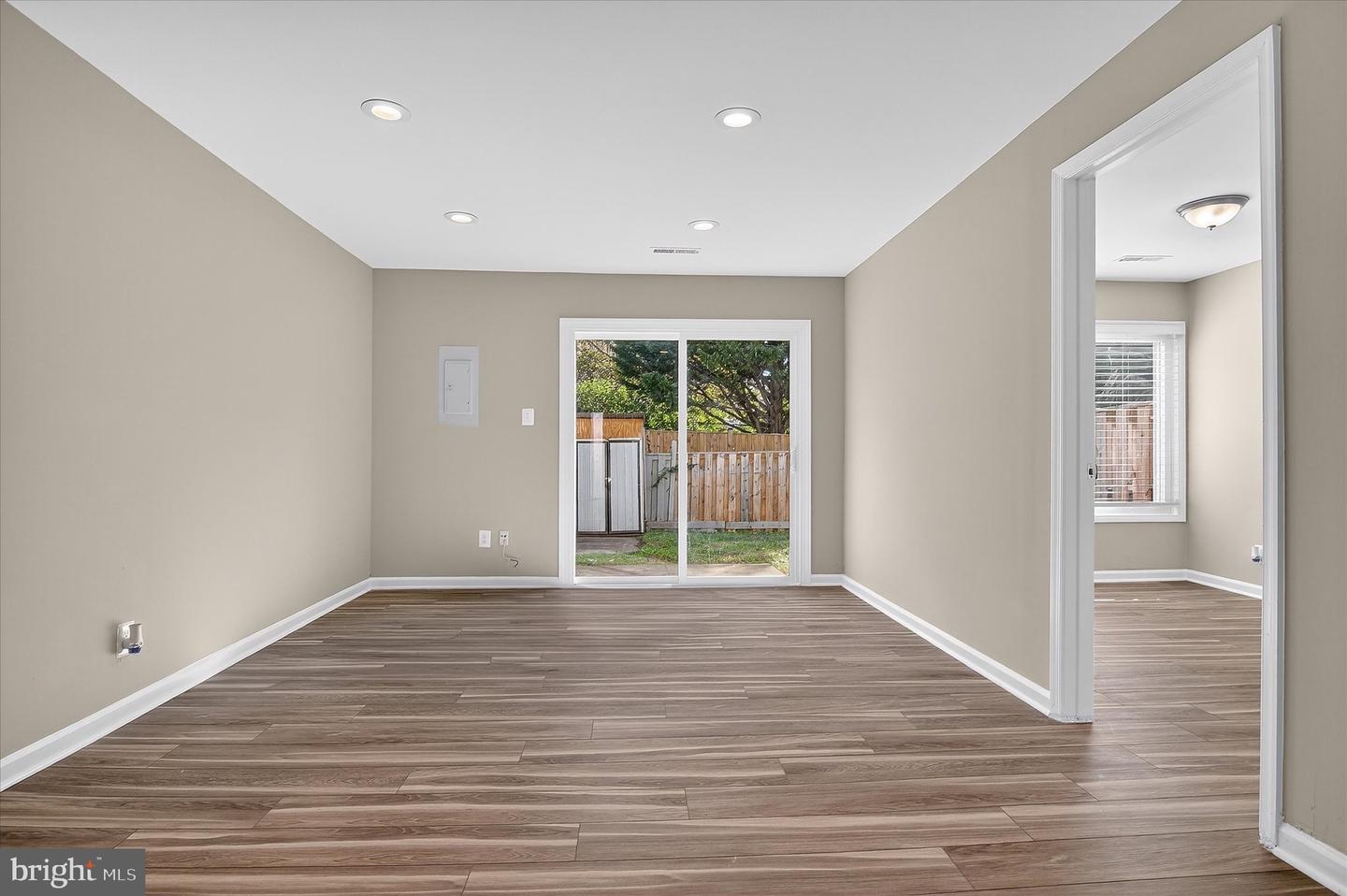 402 RENEAU WAY, HERNDON, Virginia 20170, 4 Bedrooms Bedrooms, ,2 BathroomsBathrooms,Residential,For sale,402 RENEAU WAY,VAFX2269718 MLS # VAFX2269718