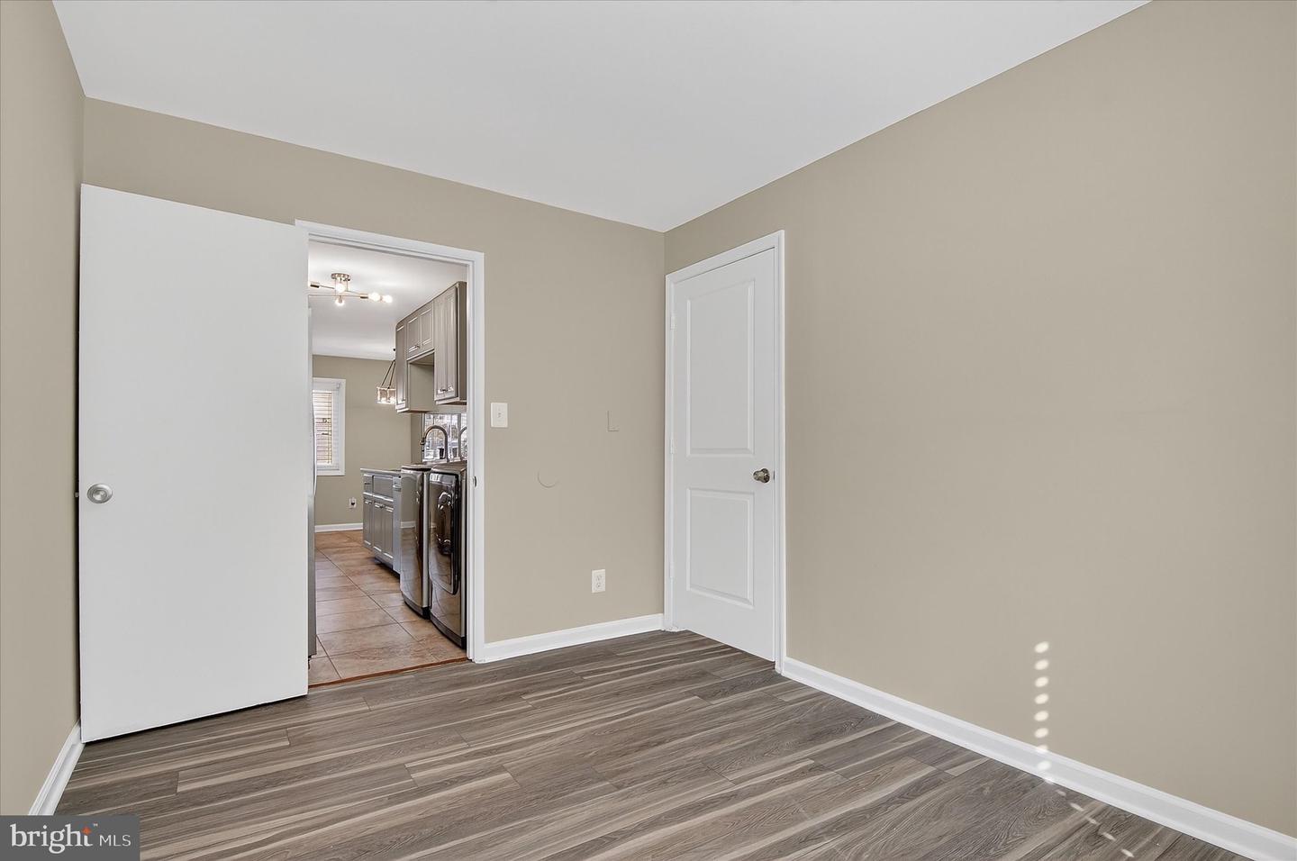 402 RENEAU WAY, HERNDON, Virginia 20170, 4 Bedrooms Bedrooms, ,2 BathroomsBathrooms,Residential,For sale,402 RENEAU WAY,VAFX2269718 MLS # VAFX2269718